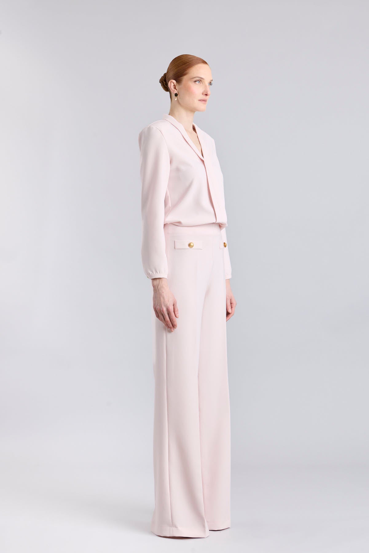 CONJUNTO PANTALÓN PALAZZO Y BLUSA CUELLO ESMOQUIN ROSA