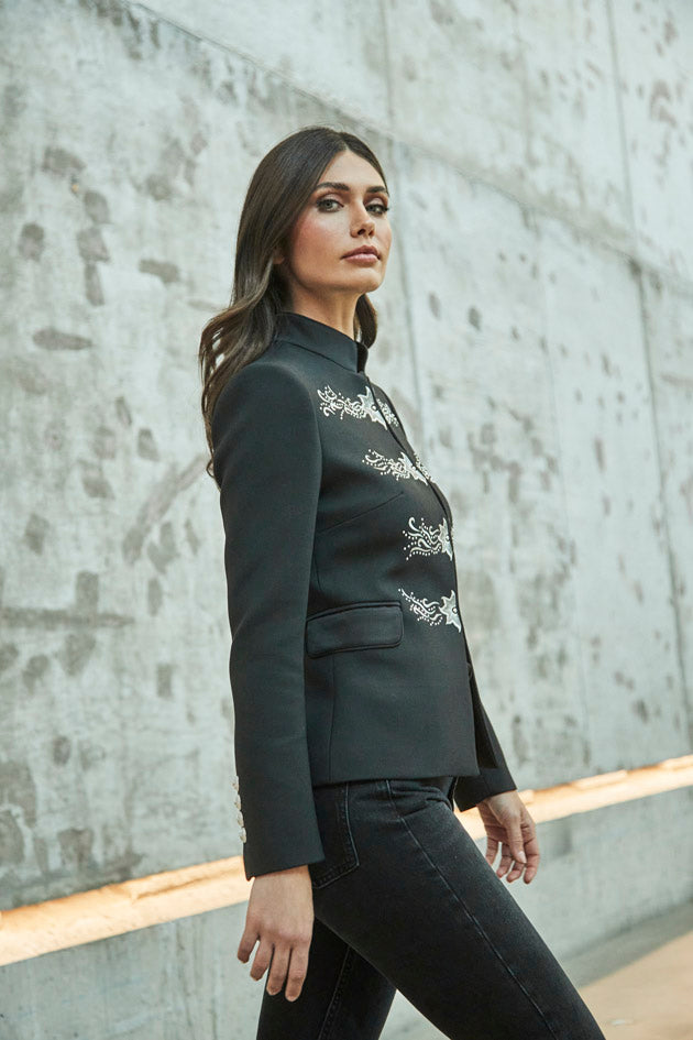 BLAZER AZABACHE BORDADO FIORELLA-THE EXTREME COLLECTION