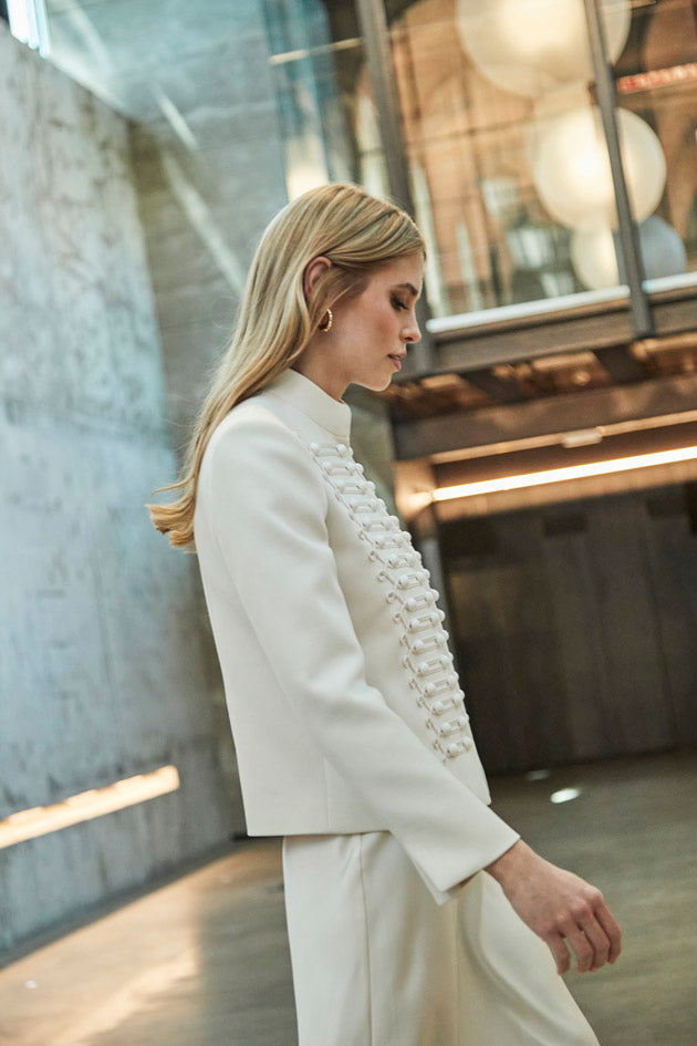 BLAZER BORDADO SOUTAGE MARFIL GAUTIER-THE EXTREME COLLECTION