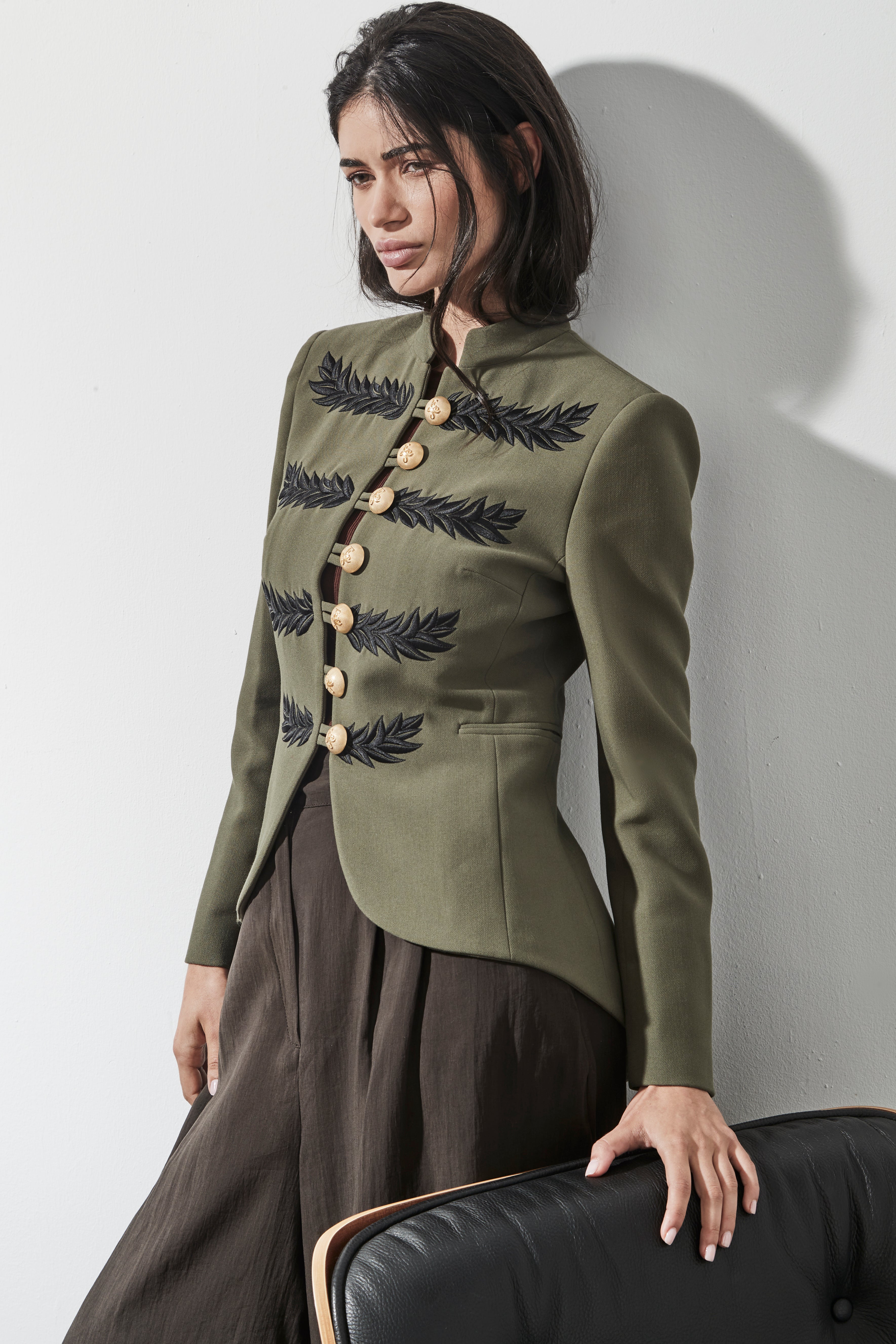 BLAZER BORDADO RENATA OLIVE GREEN