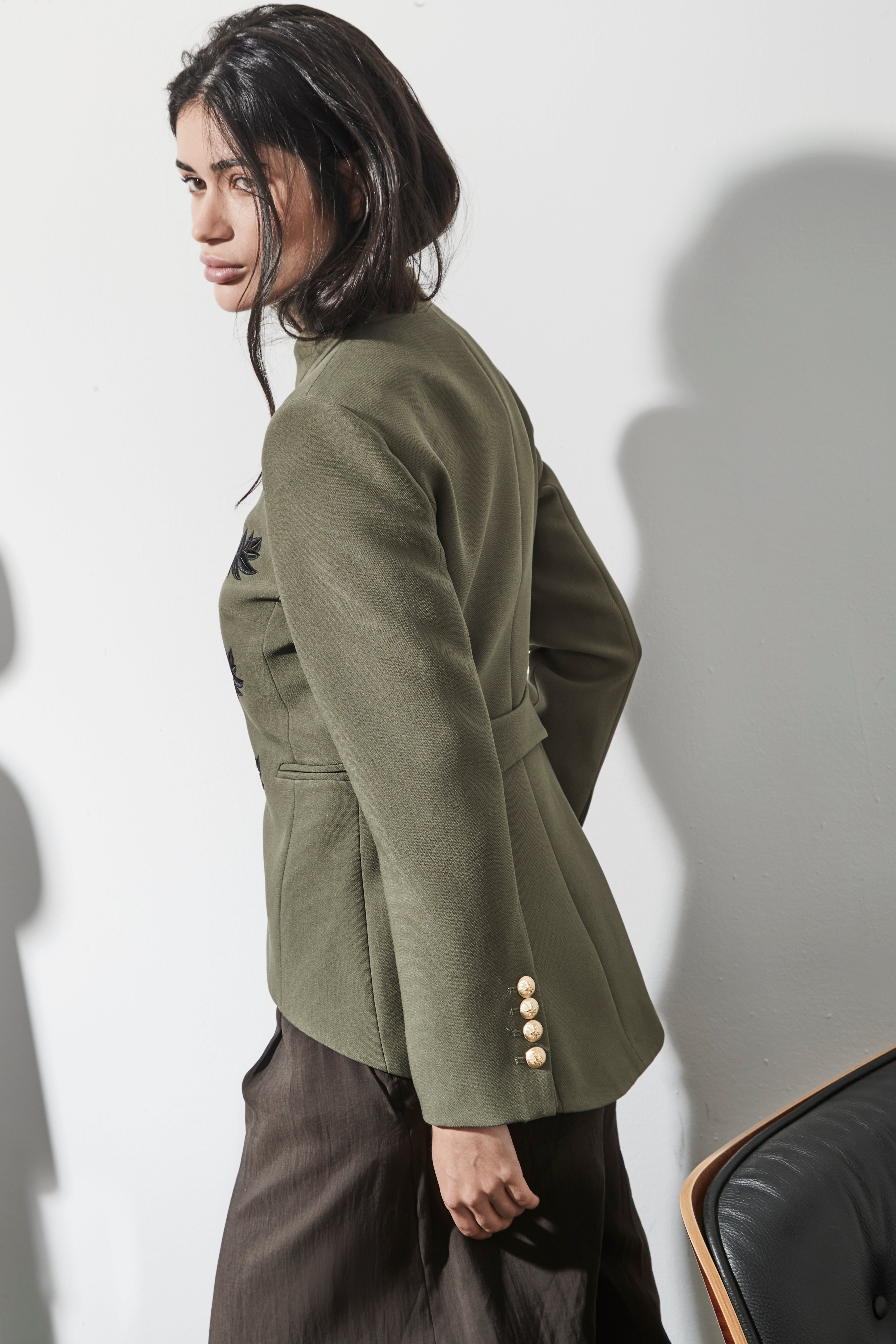 BLAZER BORDADO RENATA OLIVE GREEN