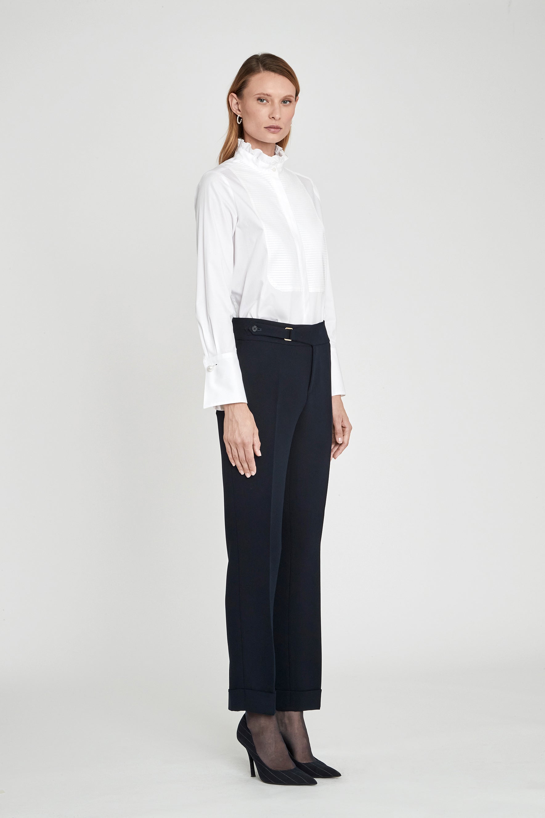 CAMISA BLANCA CON JARETA DUNCAN