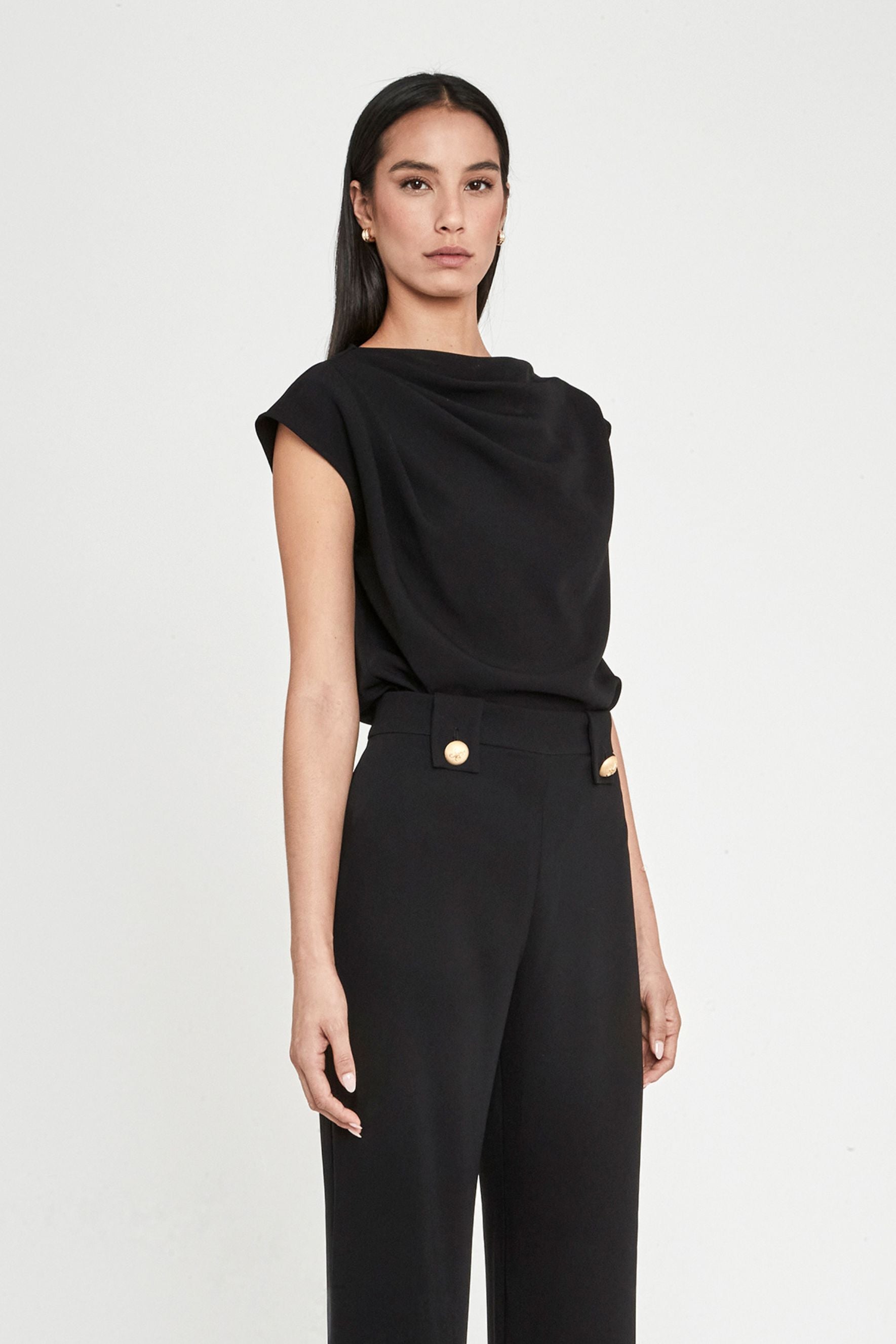 TOP ASIMÉTRICO AZABACHE BENEDETTA