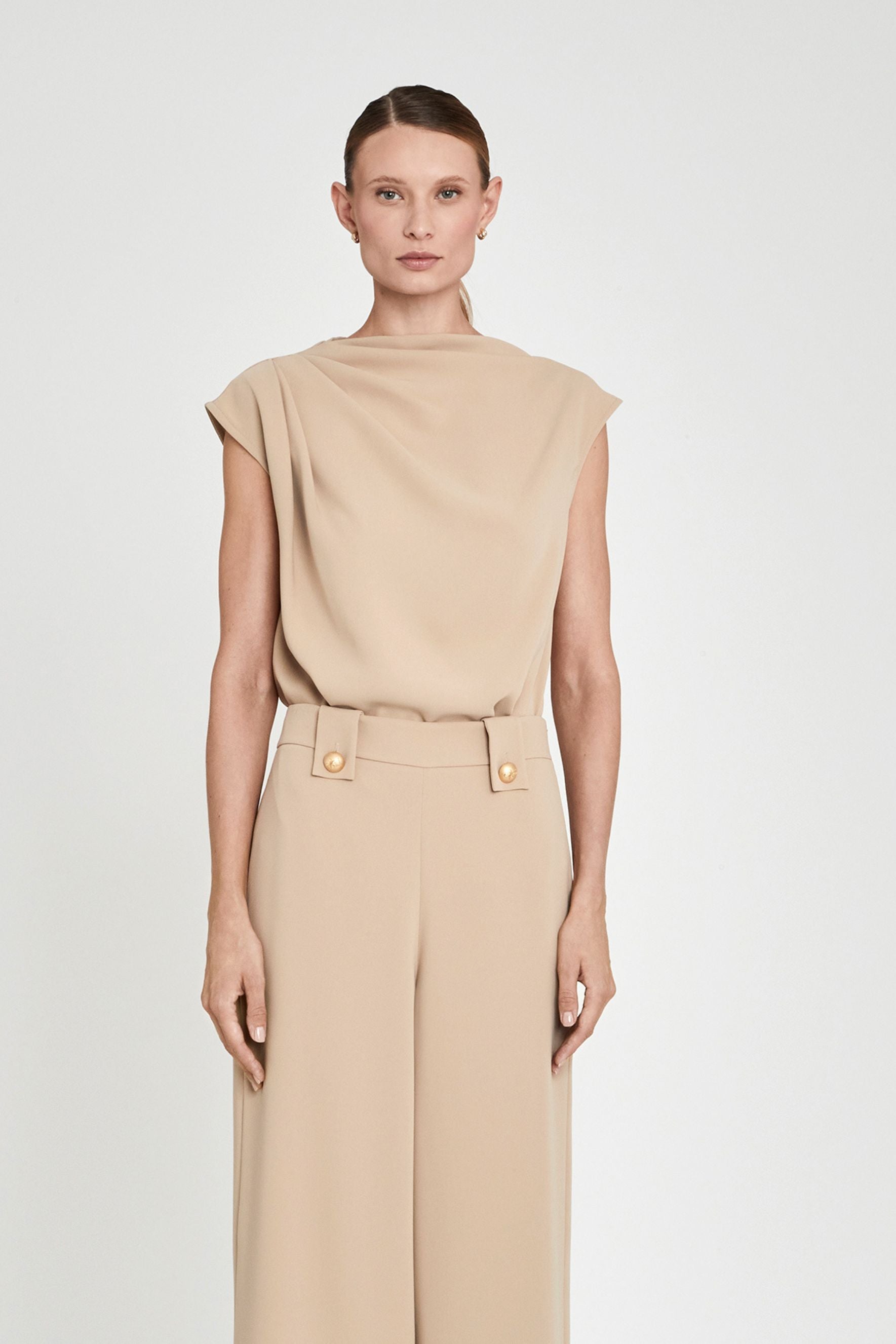 TOP ASIMÉTRICO ARENA BENEDETTA