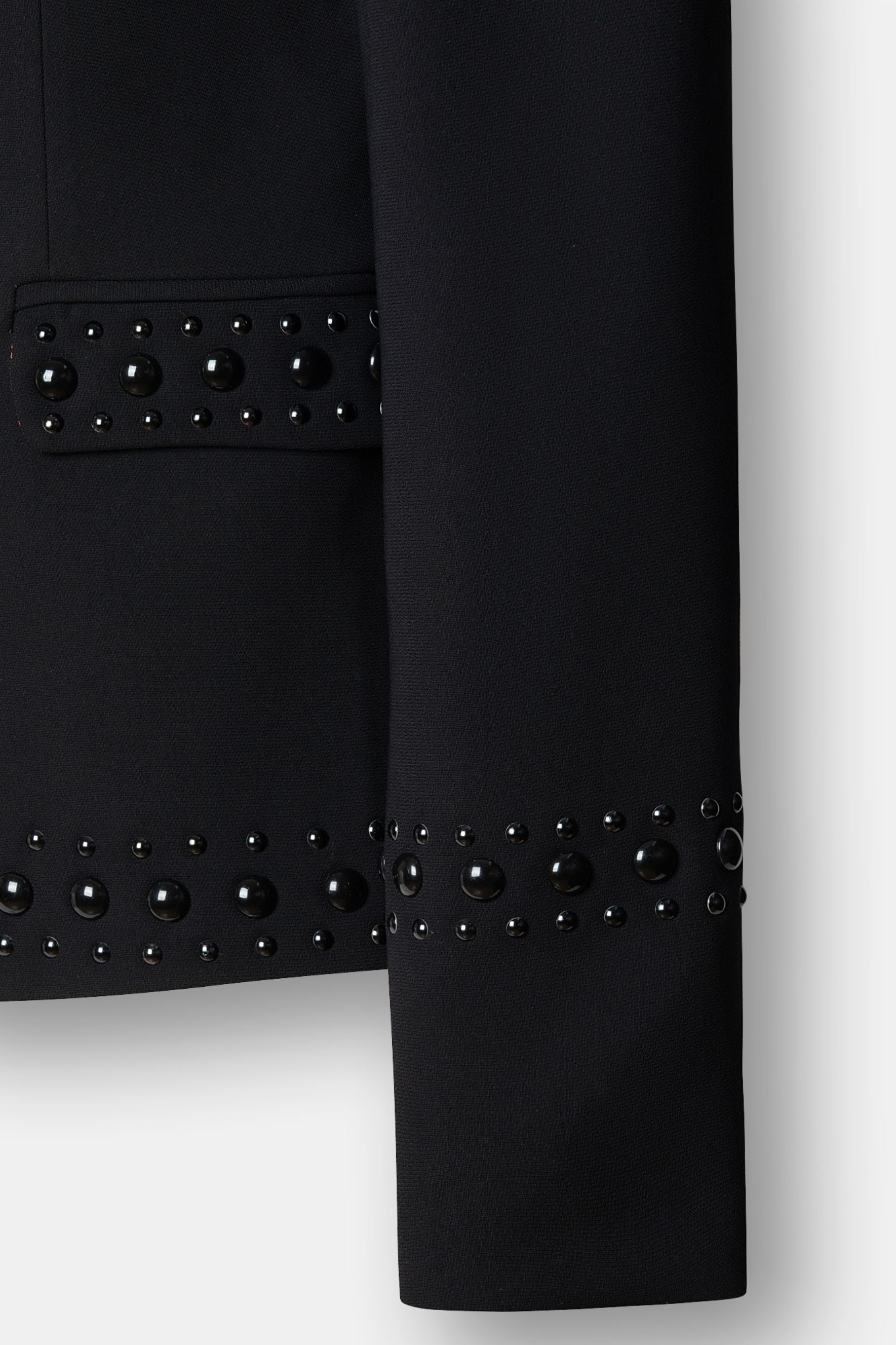 Blazer negra con tachuelas Rock Star - Edición Limitada