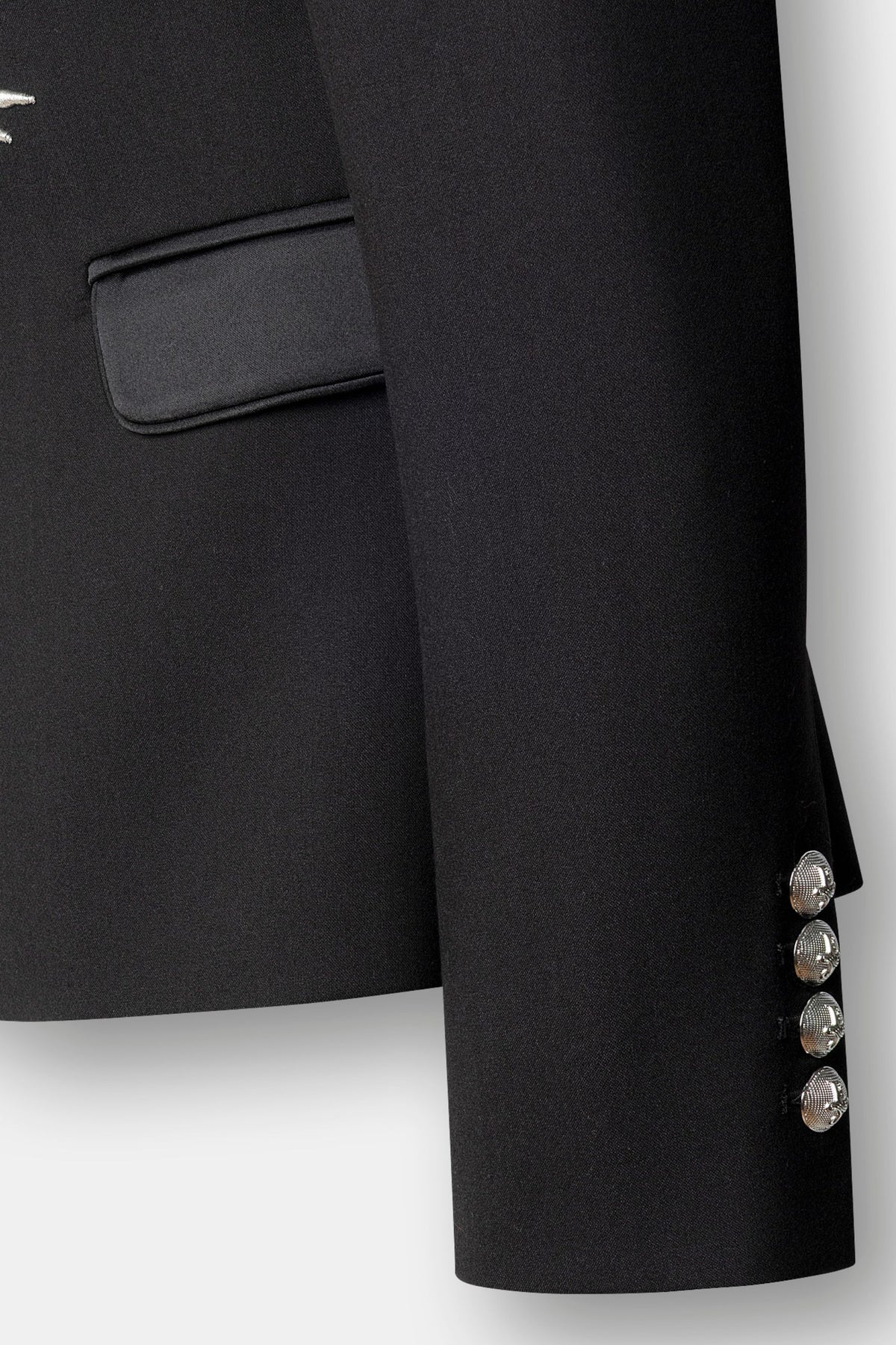 RENATA SILVER EMBROIDERED BLACK BLAZER
