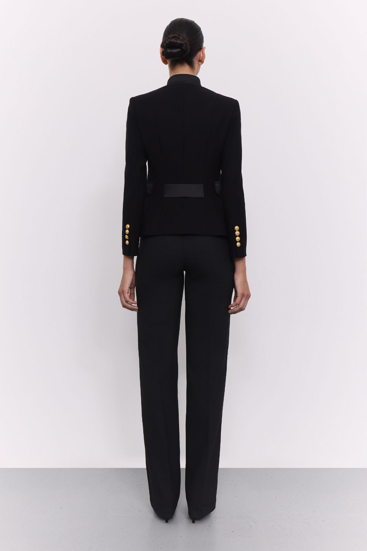 Blazer militar bordada negro Renata 01 - Edición Limitada