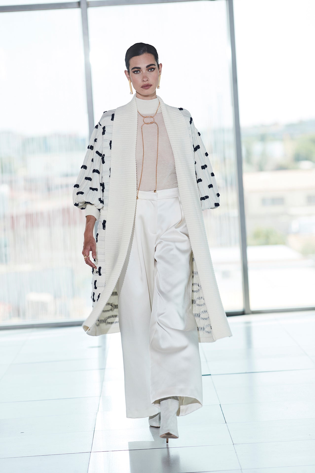 ABRIGO LARGO ALPACA MARFIL SOPHIE - THE EXTREME COLLECTION