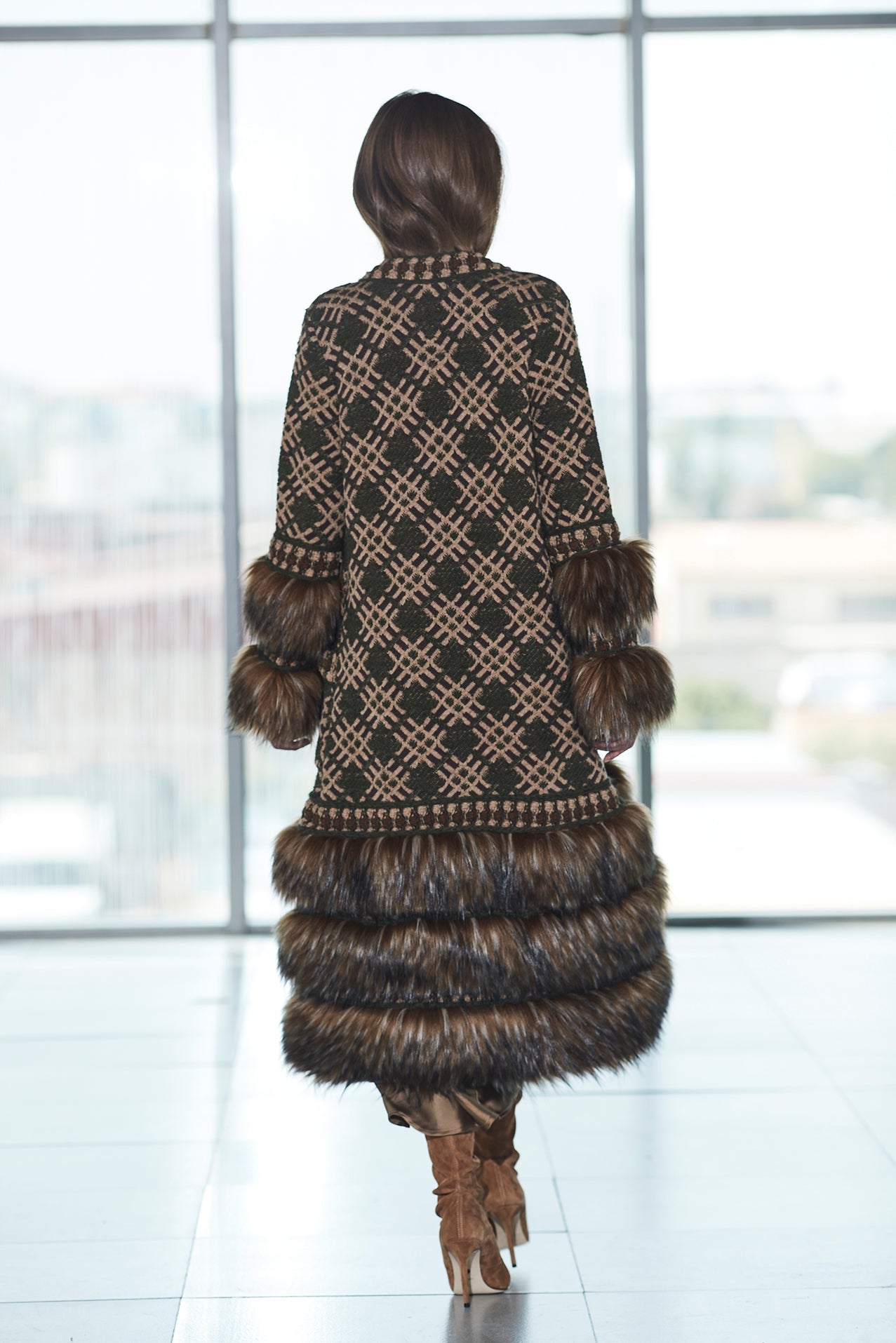 ABRIGO LARGO JACQUARD MUSGO GABRIEL - THE EXTREME COLLECTION