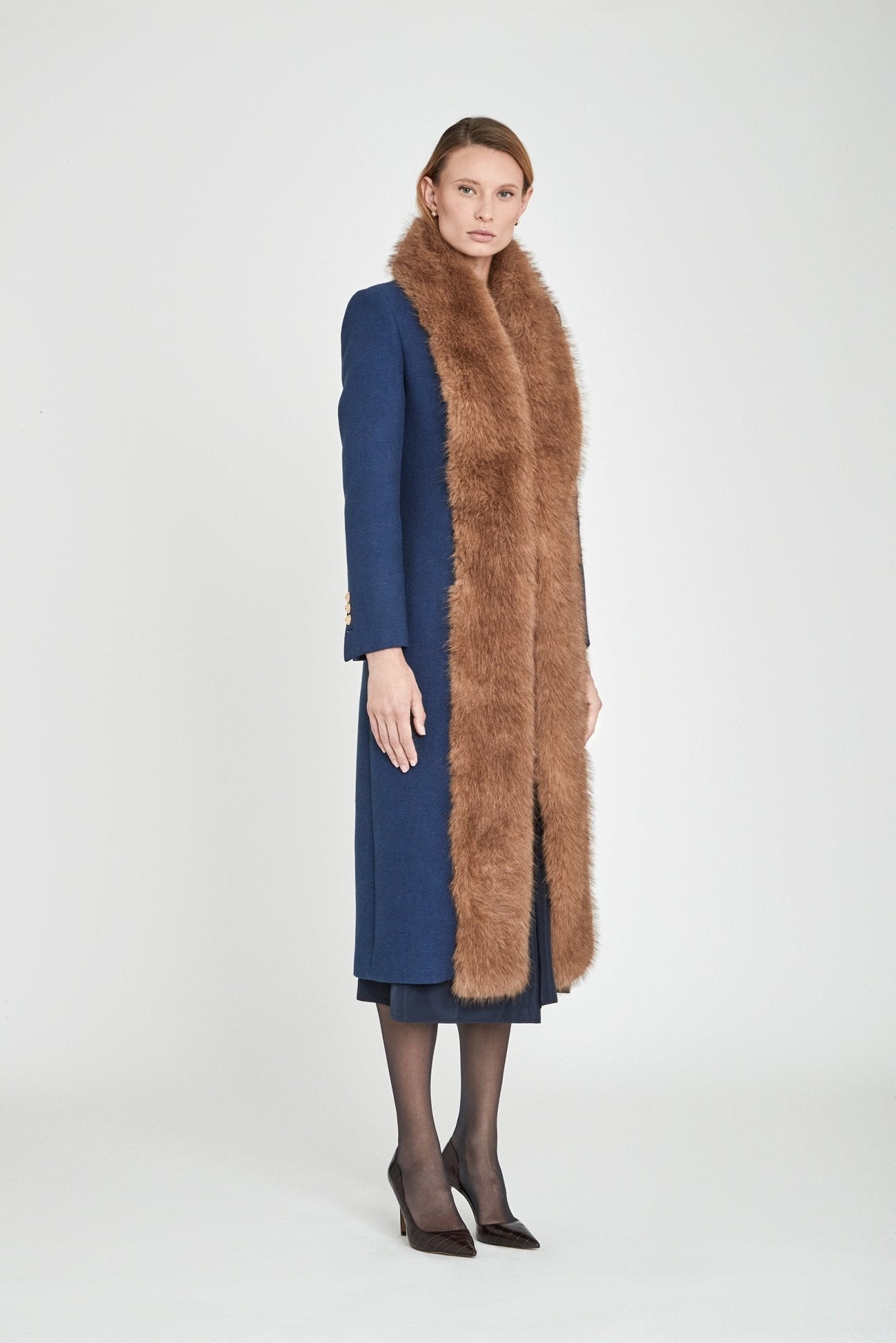 ABRIGO LARGO ZAFIRO COSETTE - THE EXTREME COLLECTION