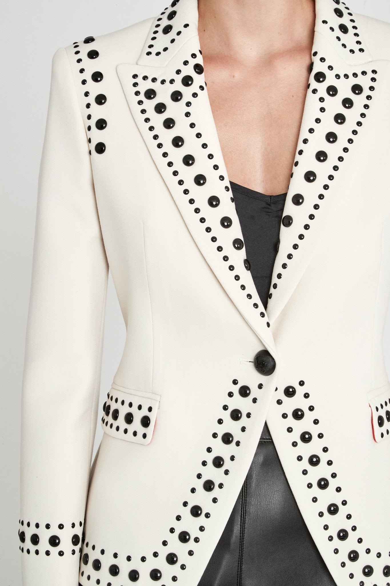 BLAZER CON TACHAS MARFIL ROCK STAR - THE EXTREME COLLECTION