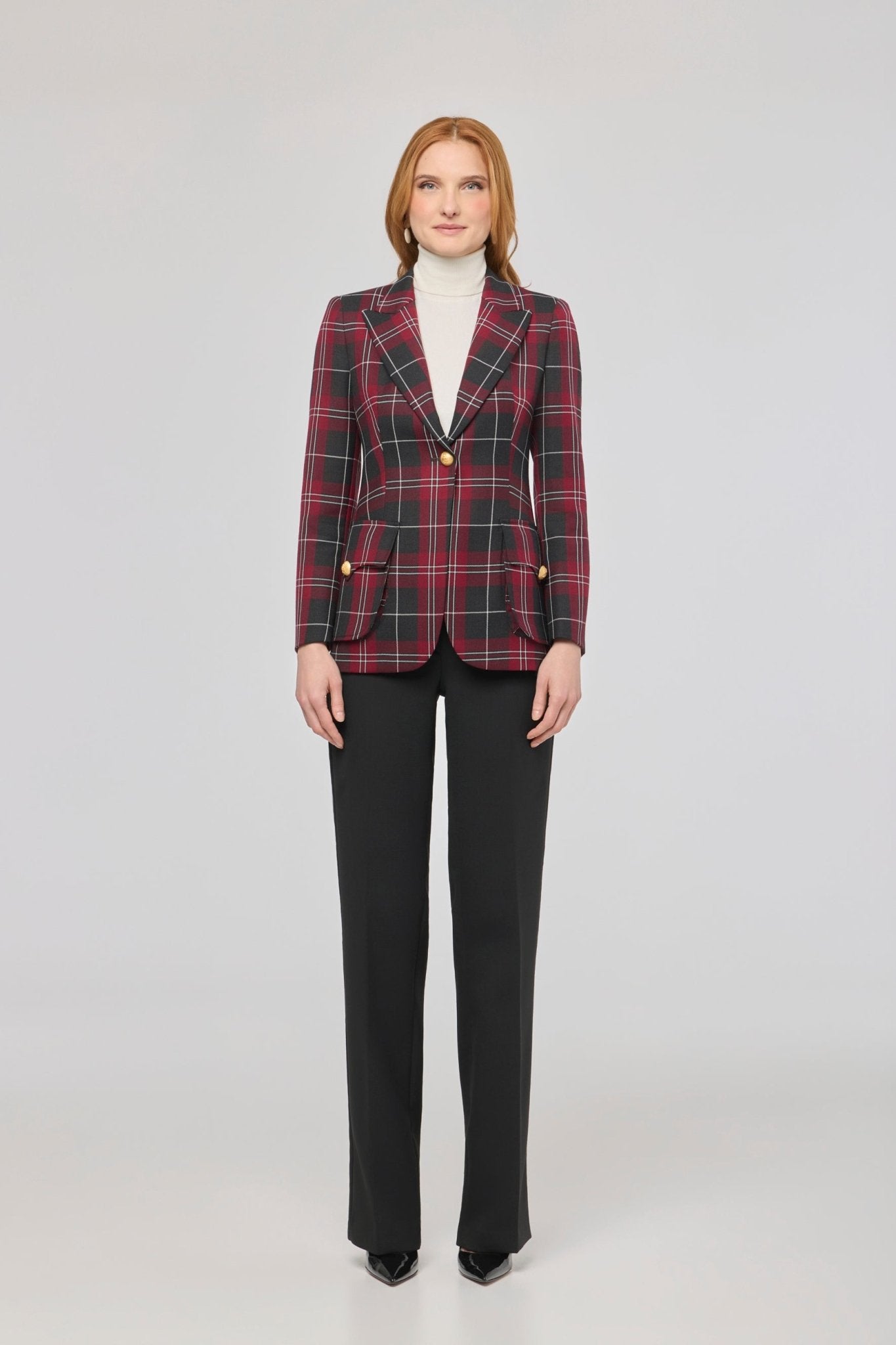 Blazer de cuadros escoceses Gregor de The Extreme Collection en tonos burdeos, negro y blanco.