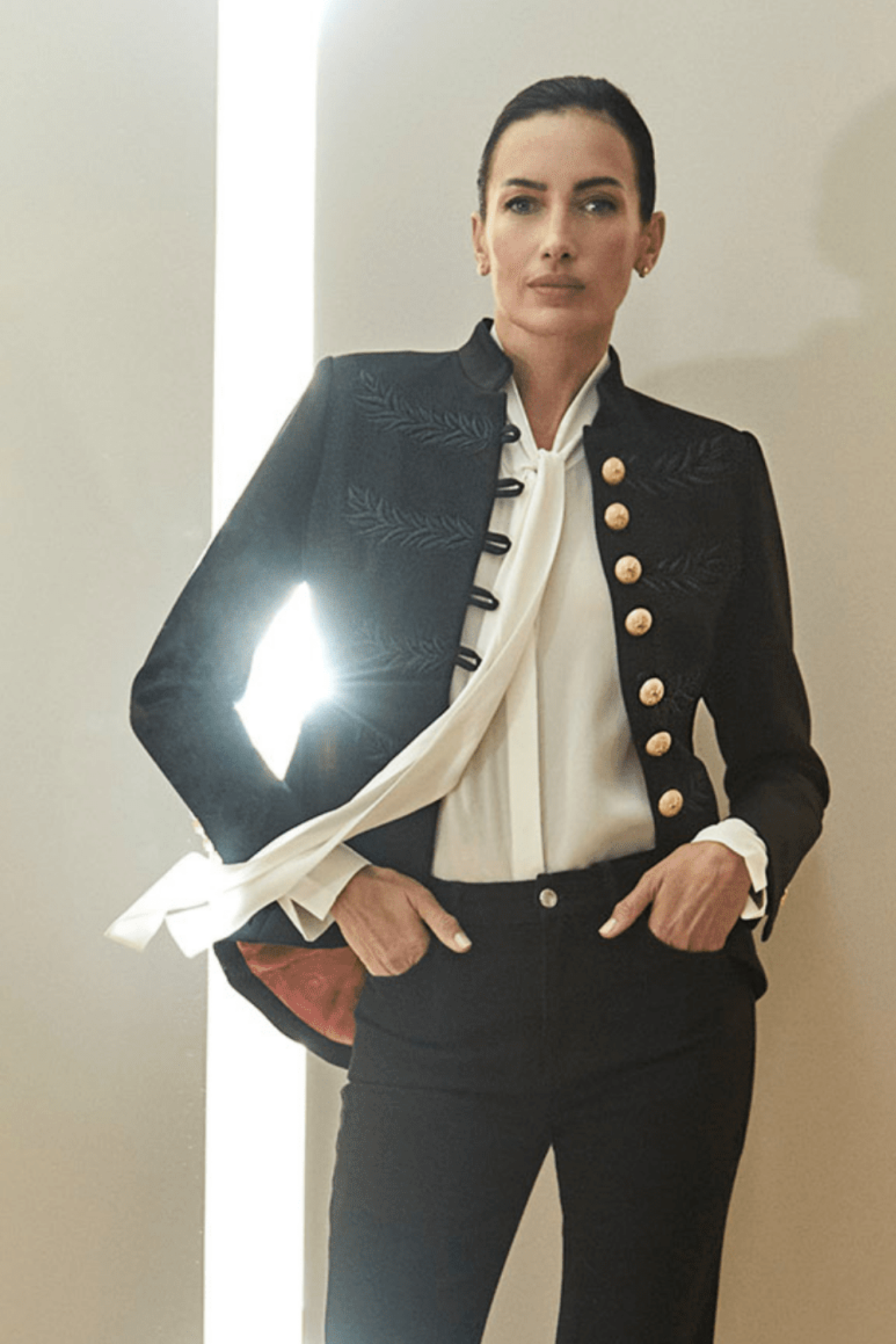 BLAZER MILITAR AZABACHE RENATA BLACK - THE EXTREME COLLECTION