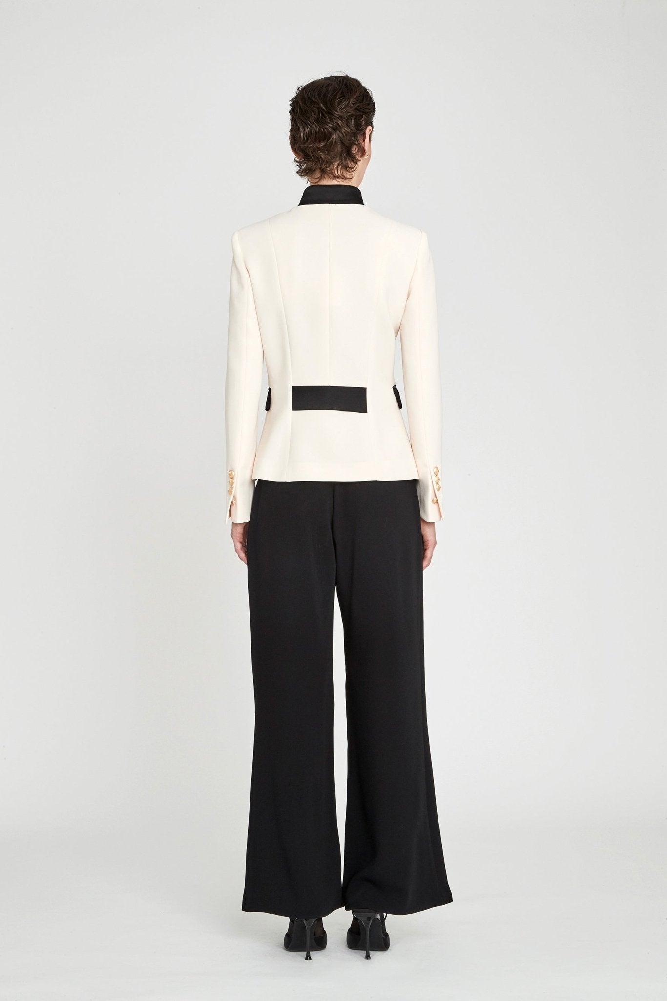 BLAZER MILITAR MARFIL RENATA 01 - THE EXTREME COLLECTION