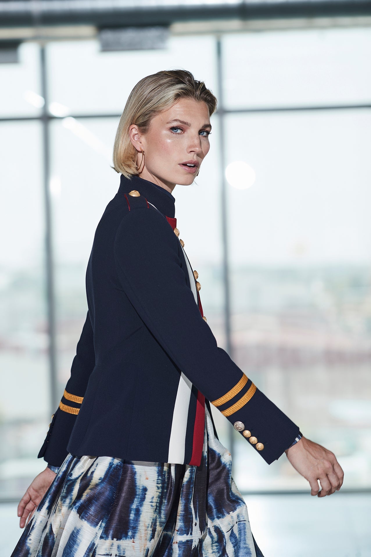 BLAZER MILITAR MARINO CLAUDIA LONDON - THE EXTREME COLLECTION