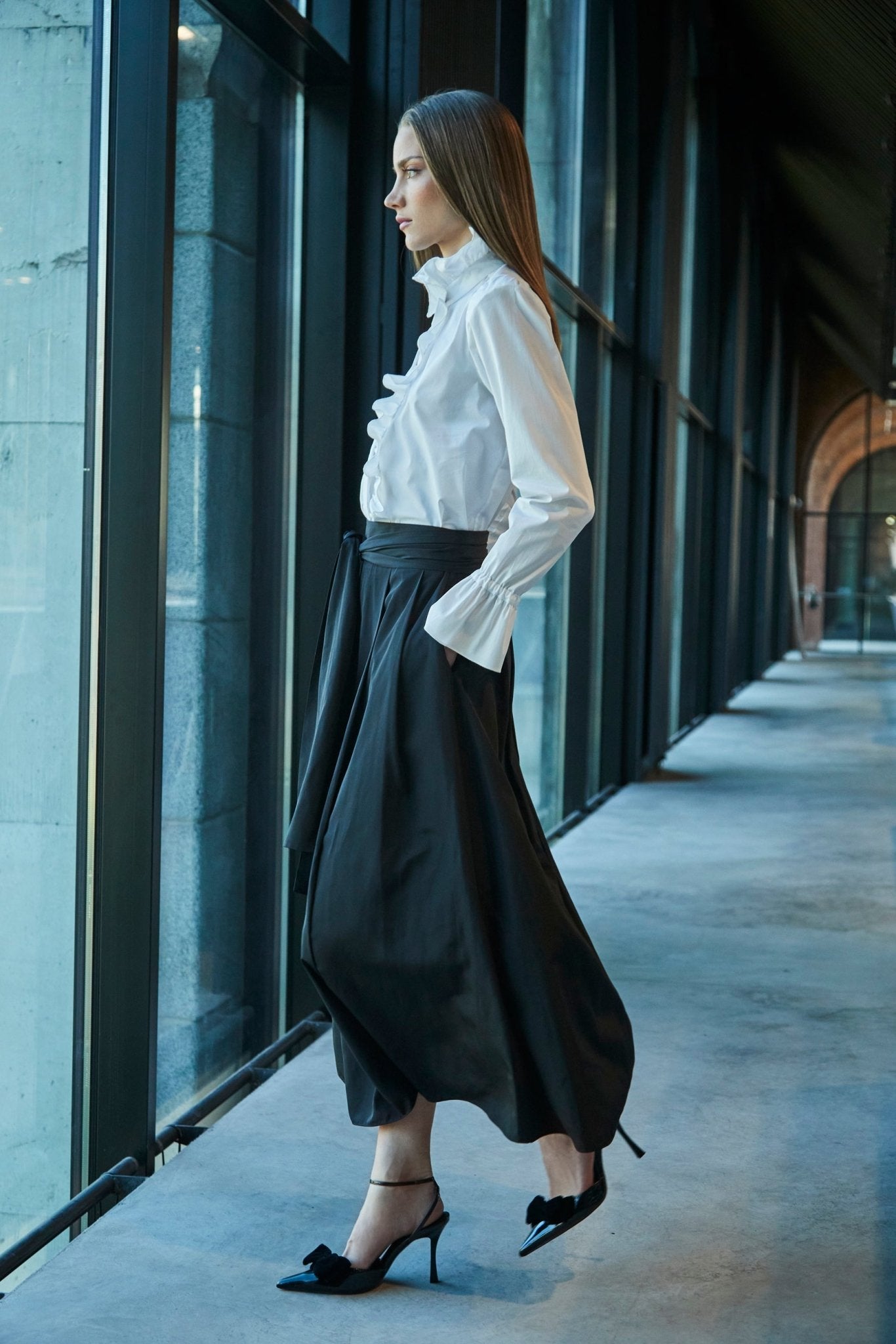 CAMISA BLANCA CON VOLANTE BOHEME - THE EXTREME COLLECTION