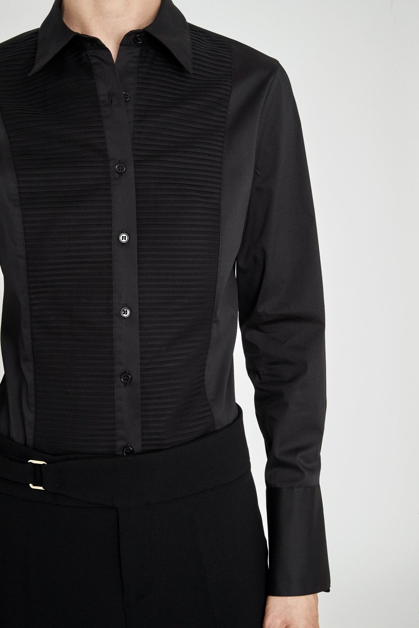CAMISA PECHERA JARETAS NEGRO ELEANOR - THE EXTREME COLLECTION