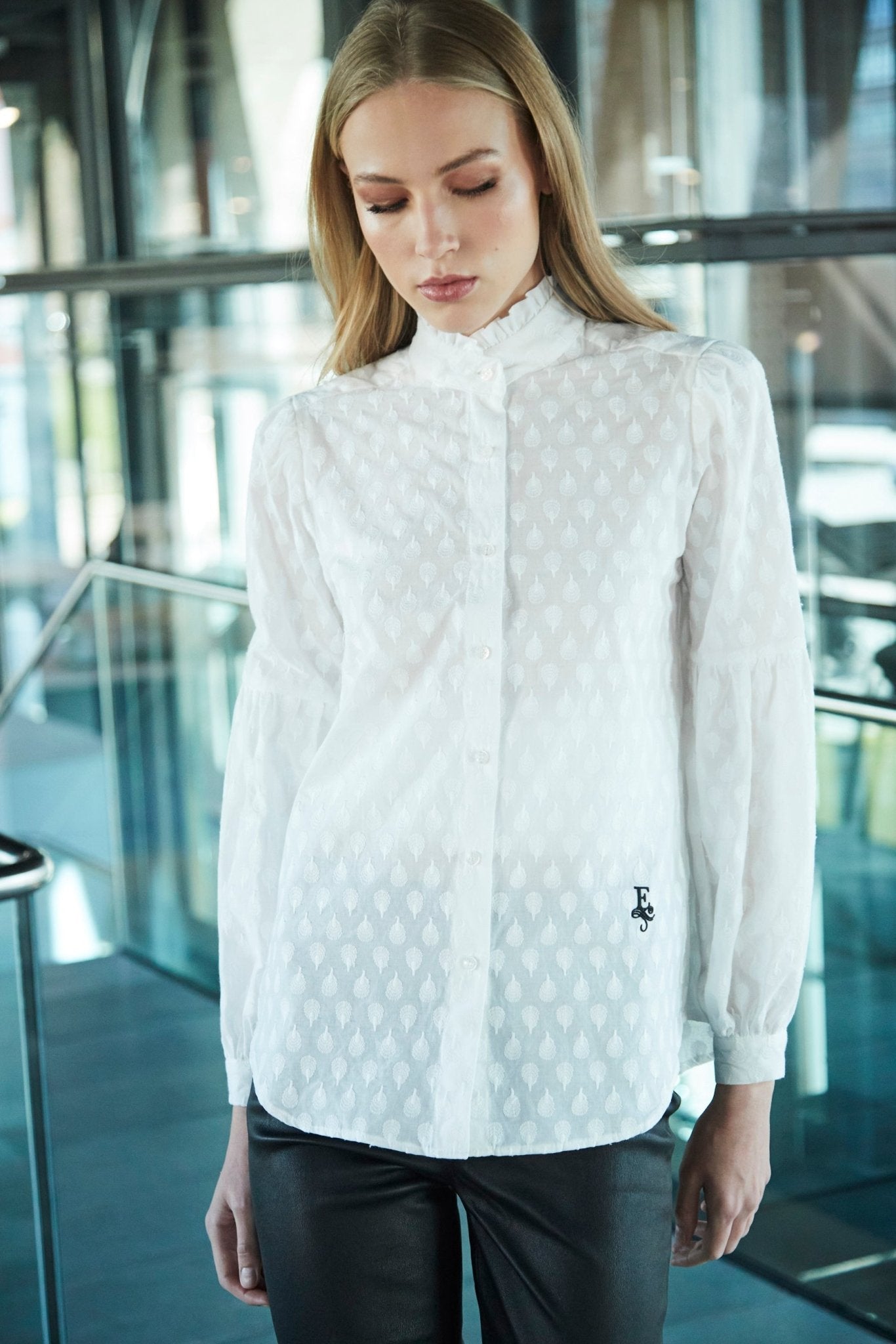 CAMISA SASTRE BORDADA MAFALDA 01 BLANCO - THE EXTREME COLLECTION