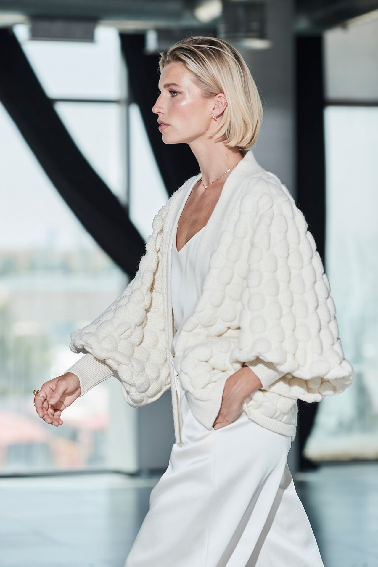 CARDIGAN CORTO MARFIL ANNETTE - THE EXTREME COLLECTION