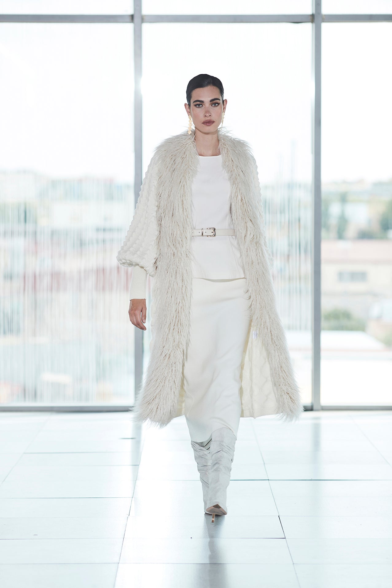 CARDIGAN LARGO CON PELO MARFIL GUSTAVE - THE EXTREME COLLECTION