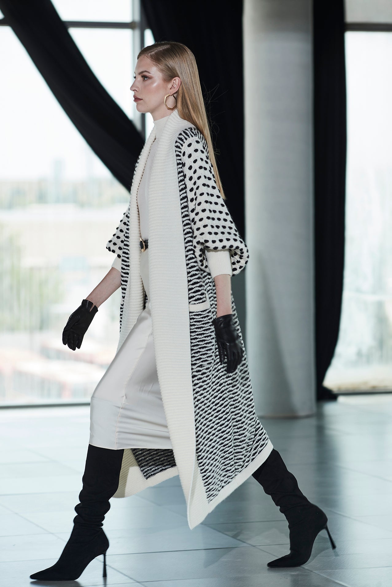 CARDIGAN LARGO MARFIL CELILE - THE EXTREME COLLECTION