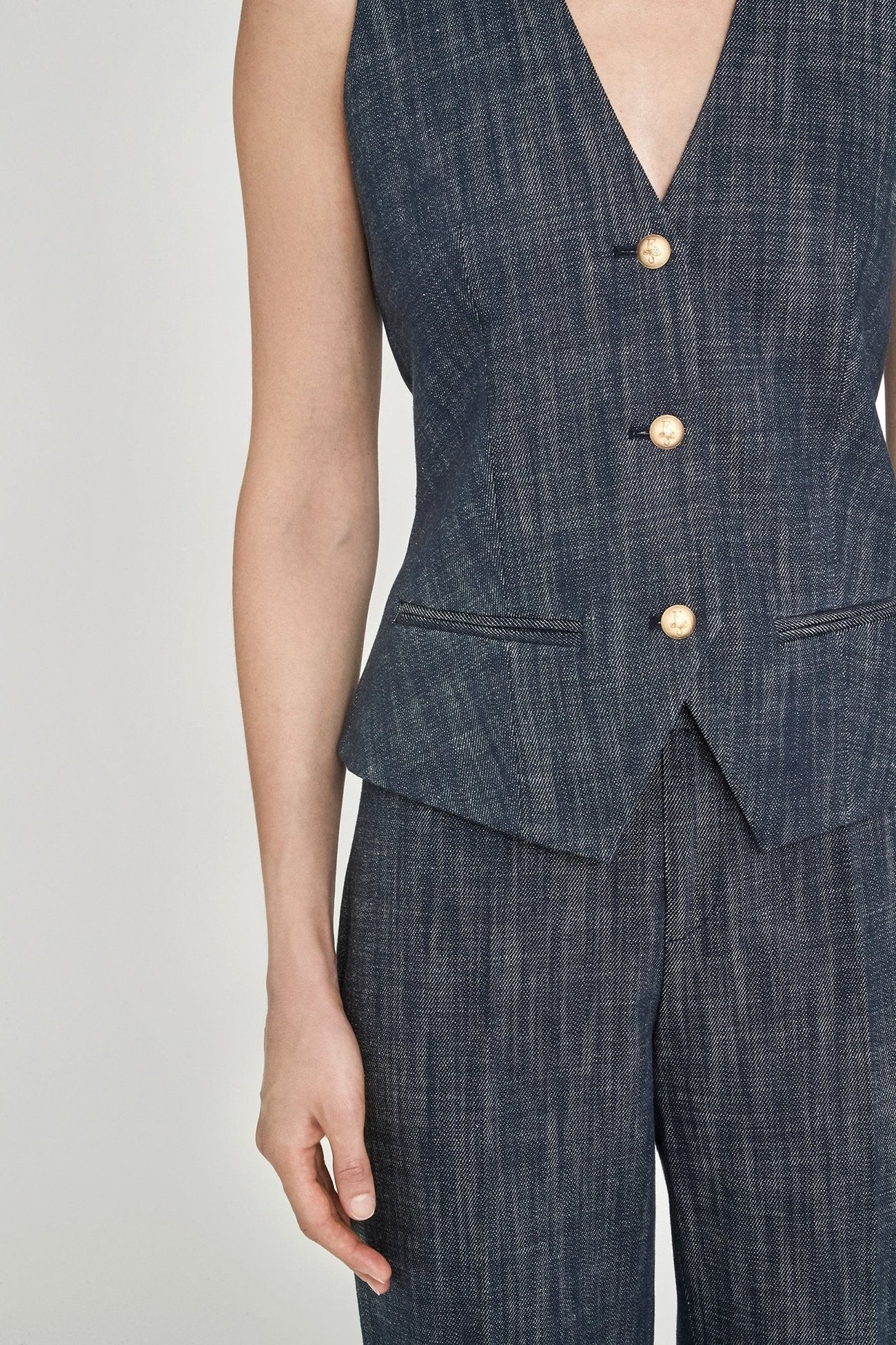 CHALECO DENIM MILÁN - THE EXTREME COLLECTION