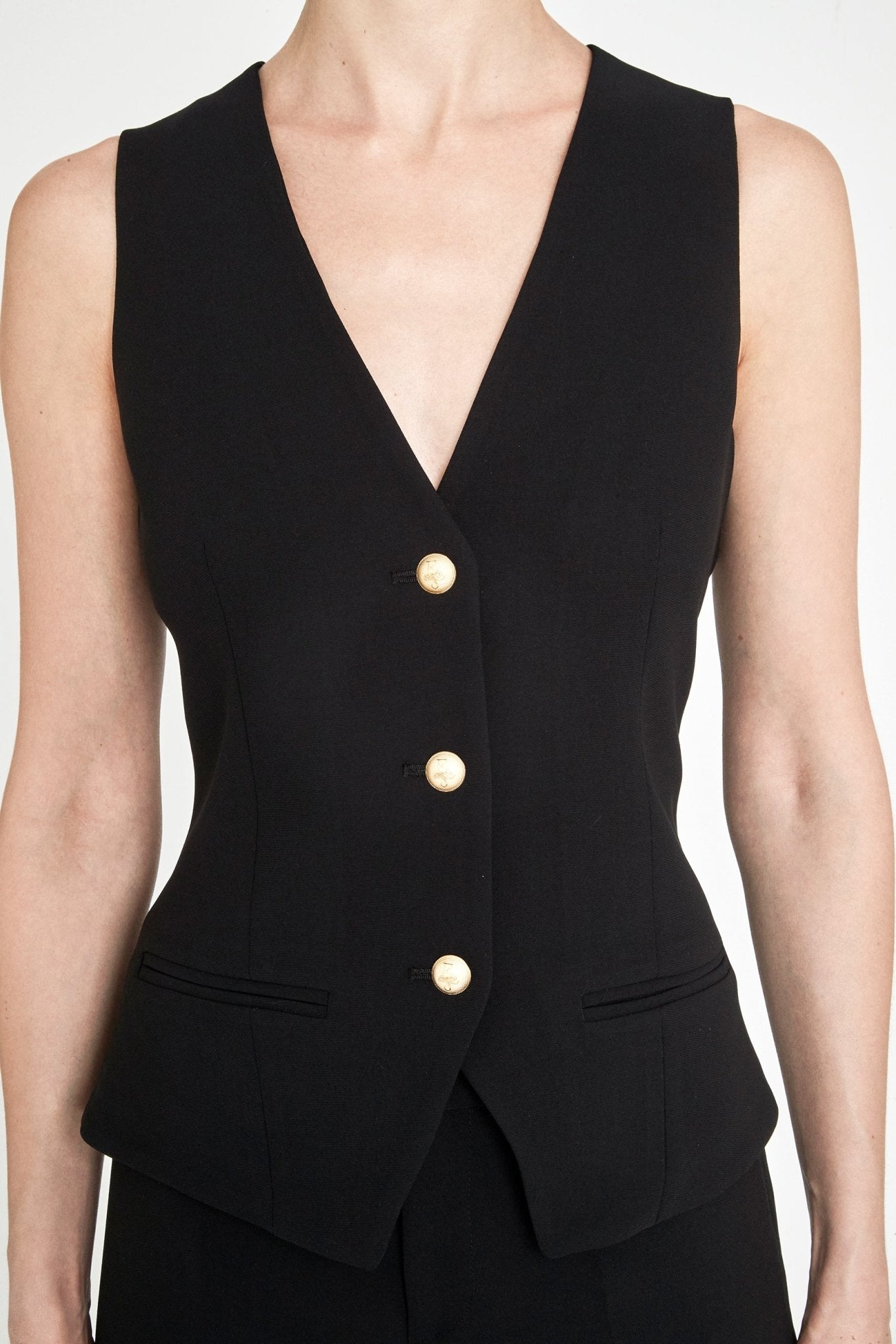 CHALECO NEGRO ATELIER - THE EXTREME COLLECTION