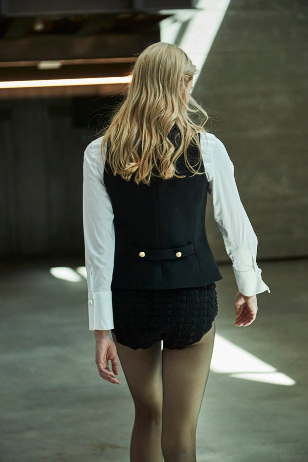 CHALECO NEGRO ATELIER - THE EXTREME COLLECTION