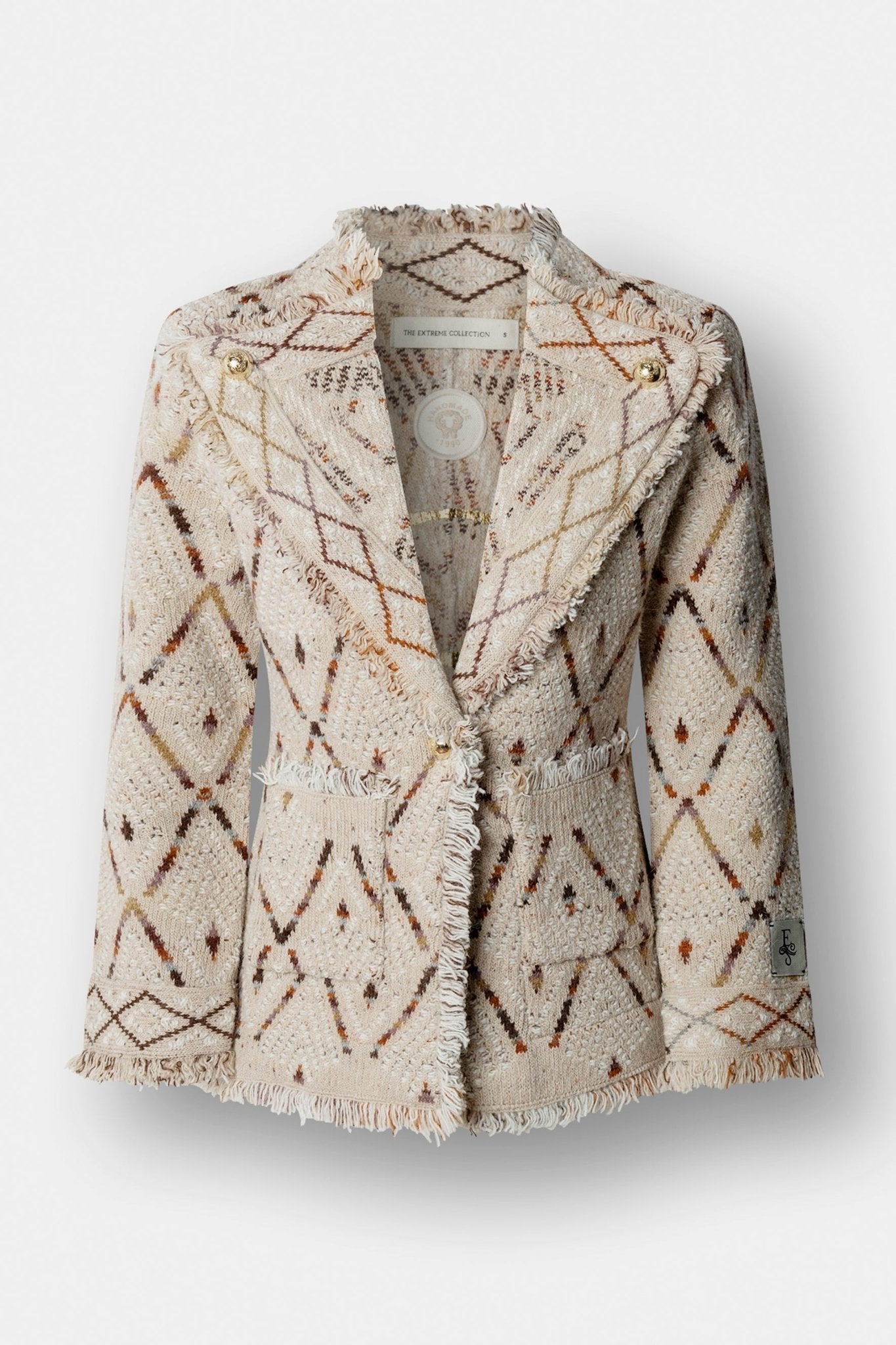 Chaqueta de punto jacquard Parker con patrón geométrico, solapas con acabado desflecado y botones dorados.