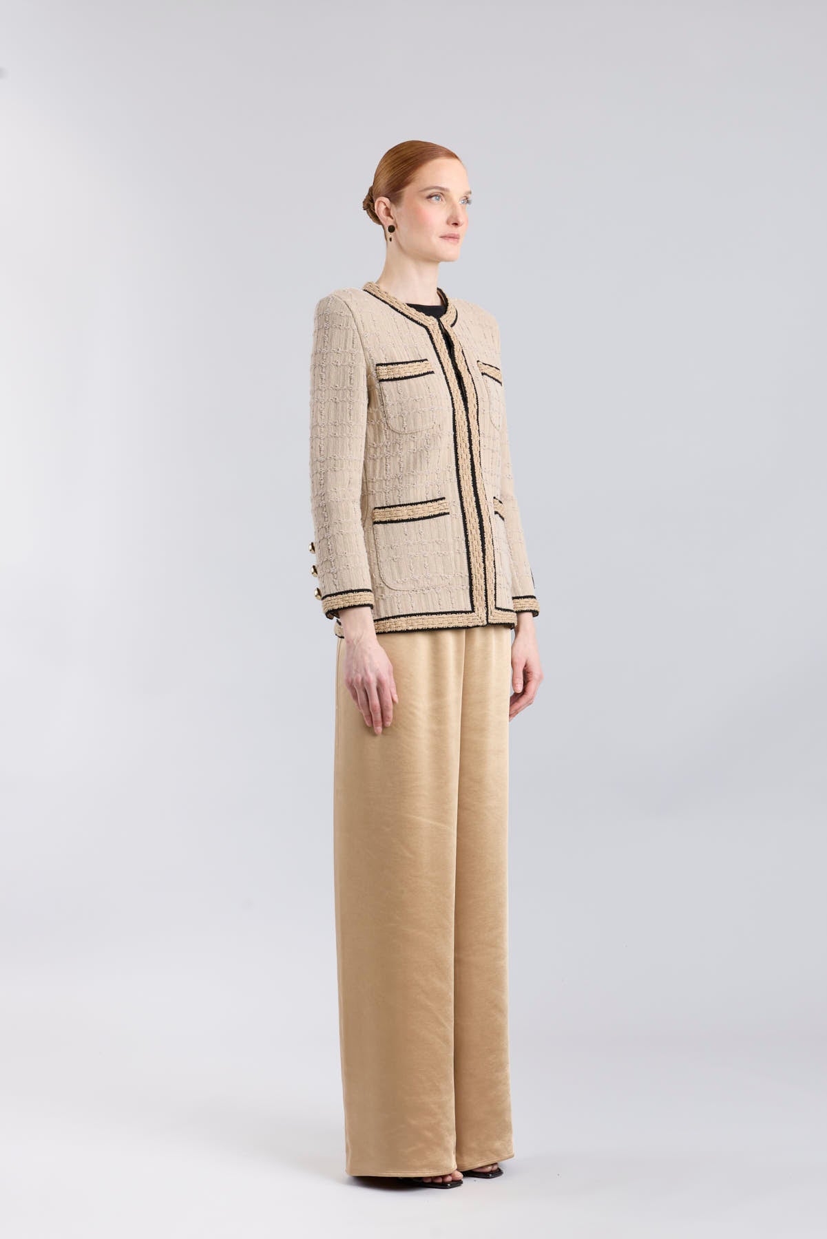 Chaqueta de punto estructurada con trama tweed en tono avellana modelo Prince.