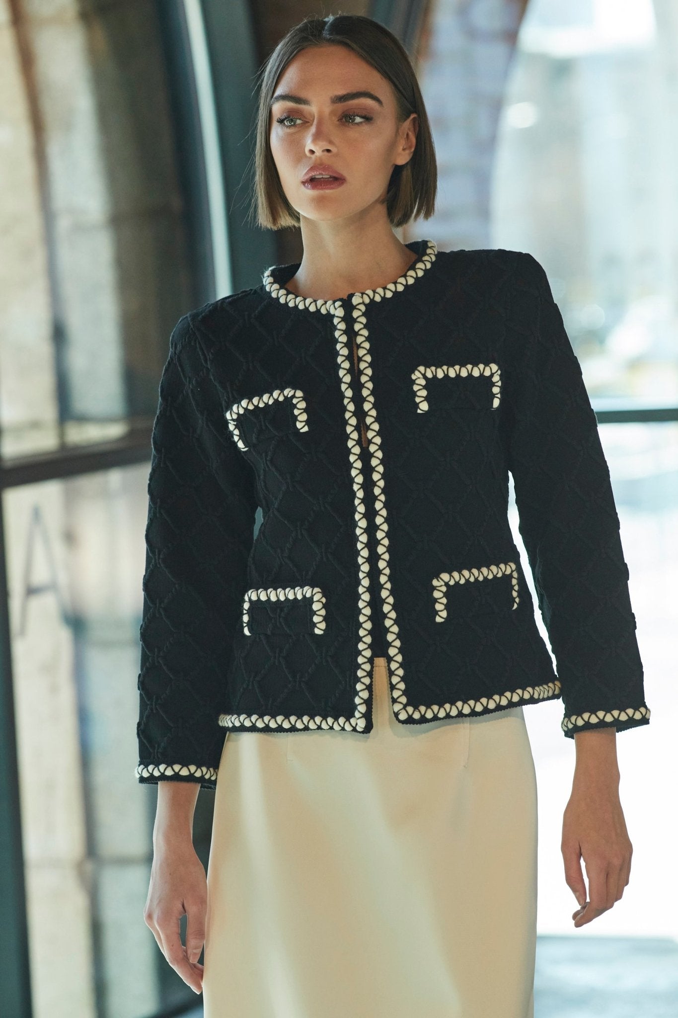 CHAQUETA TWEED NEGRA GAJA - THE EXTREME COLLECTION