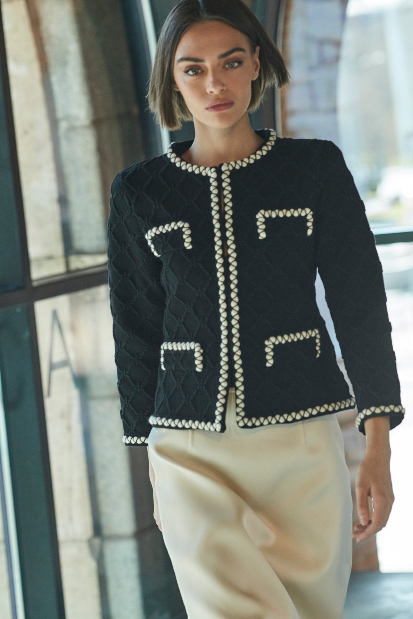 CHAQUETA TWEED NEGRA GAJA - THE EXTREME COLLECTION