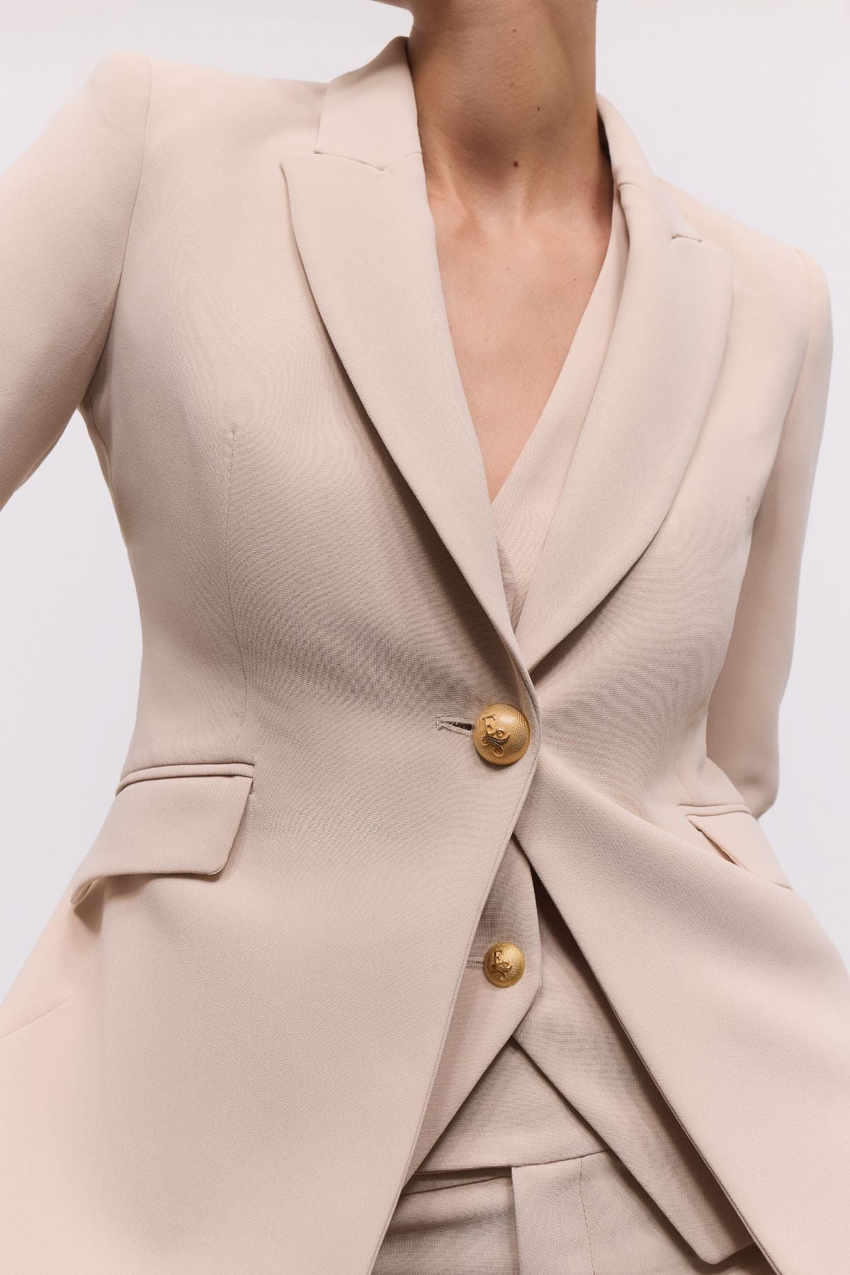 Traje tres piezas beige Paris - Edición Limitada - THE EXTREME COLLECTION