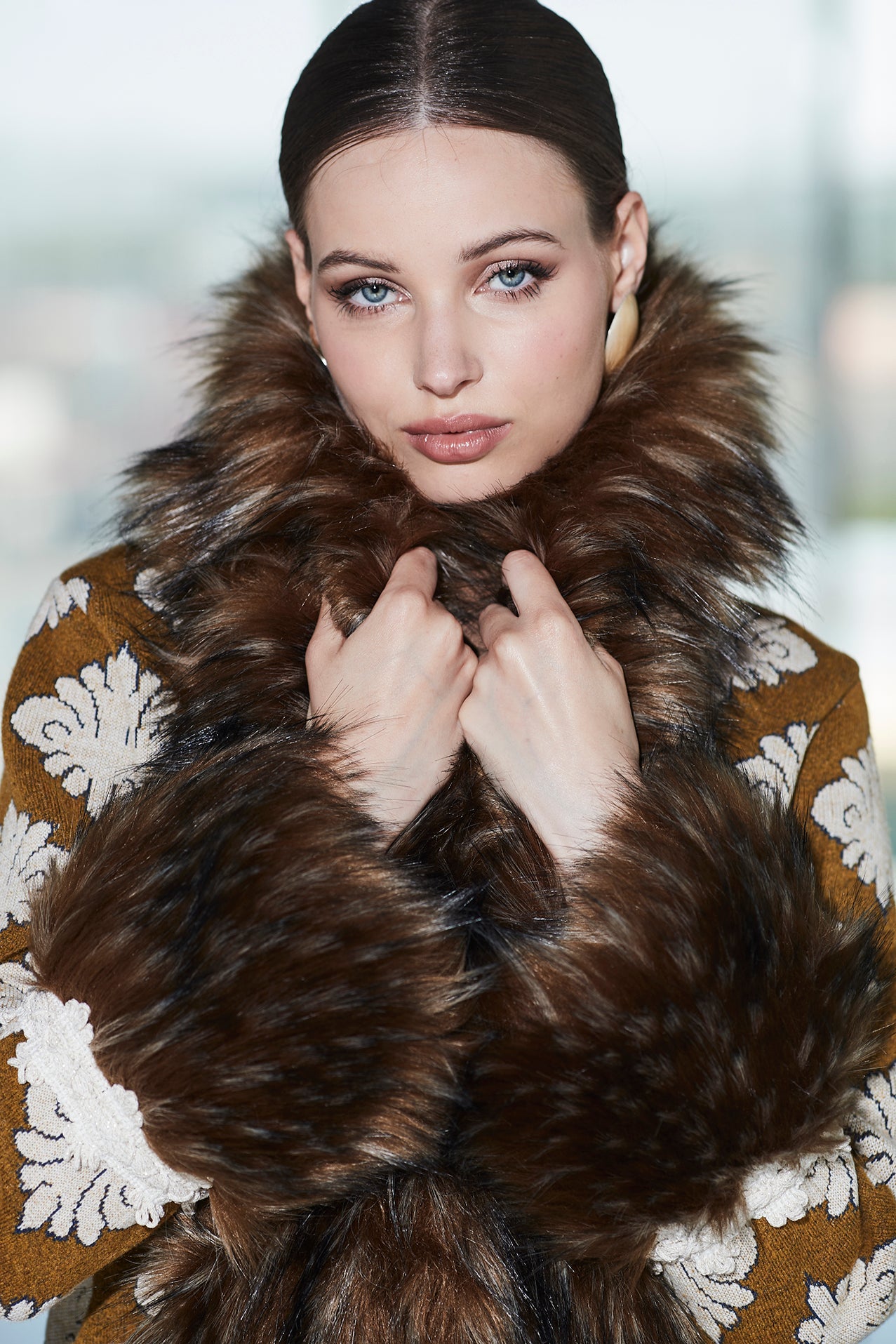 ABRIGO LARGO ALPACA MIEL OLIVE