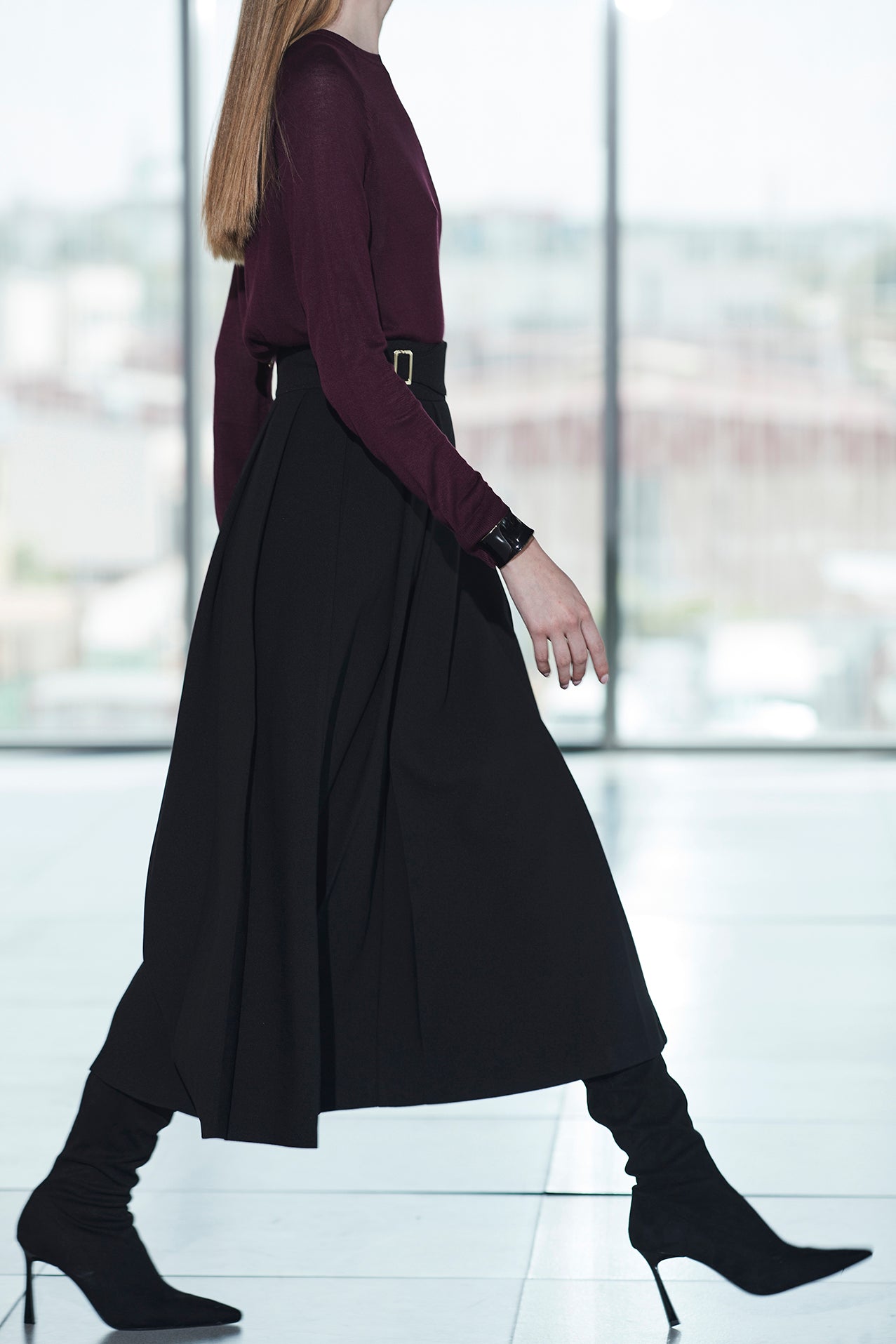 FALDA MIDI AZABACHE PETRA