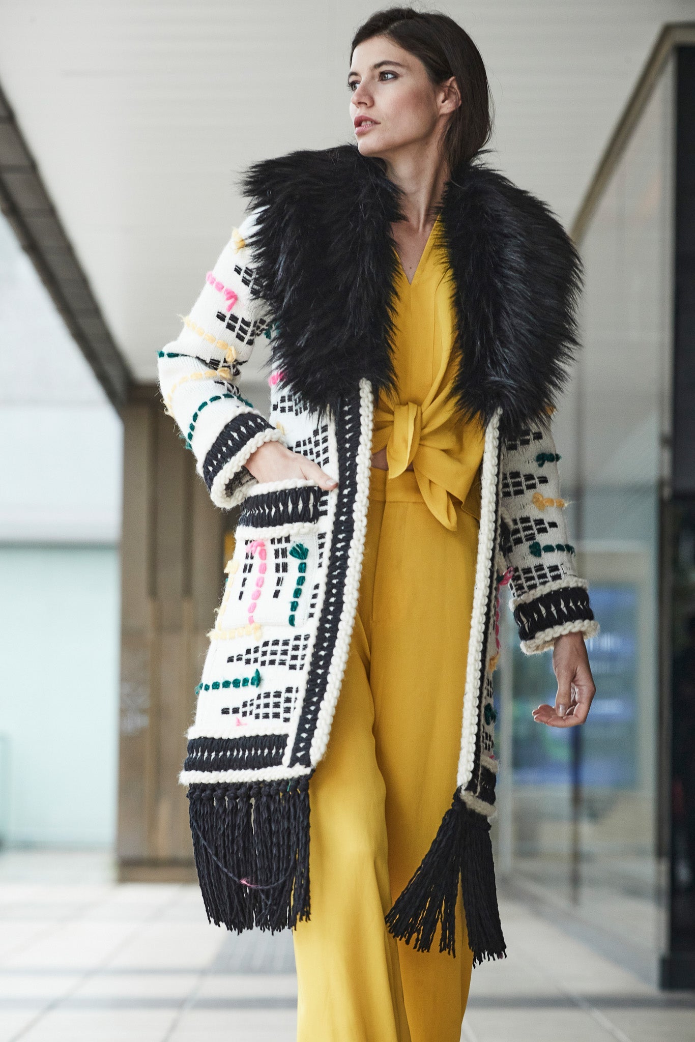 ABRIGO LARGO MOHAIR FLECOS TACIANA - THE EXTREME COLLECTION