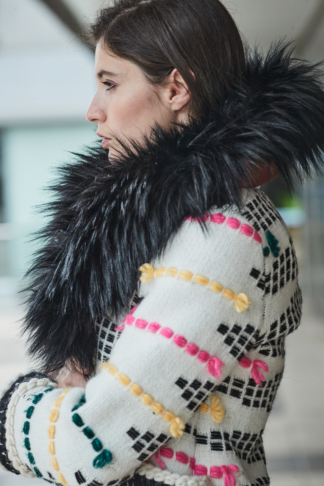 ABRIGO LARGO MOHAIR FLECOS TACIANA - THE EXTREME COLLECTION