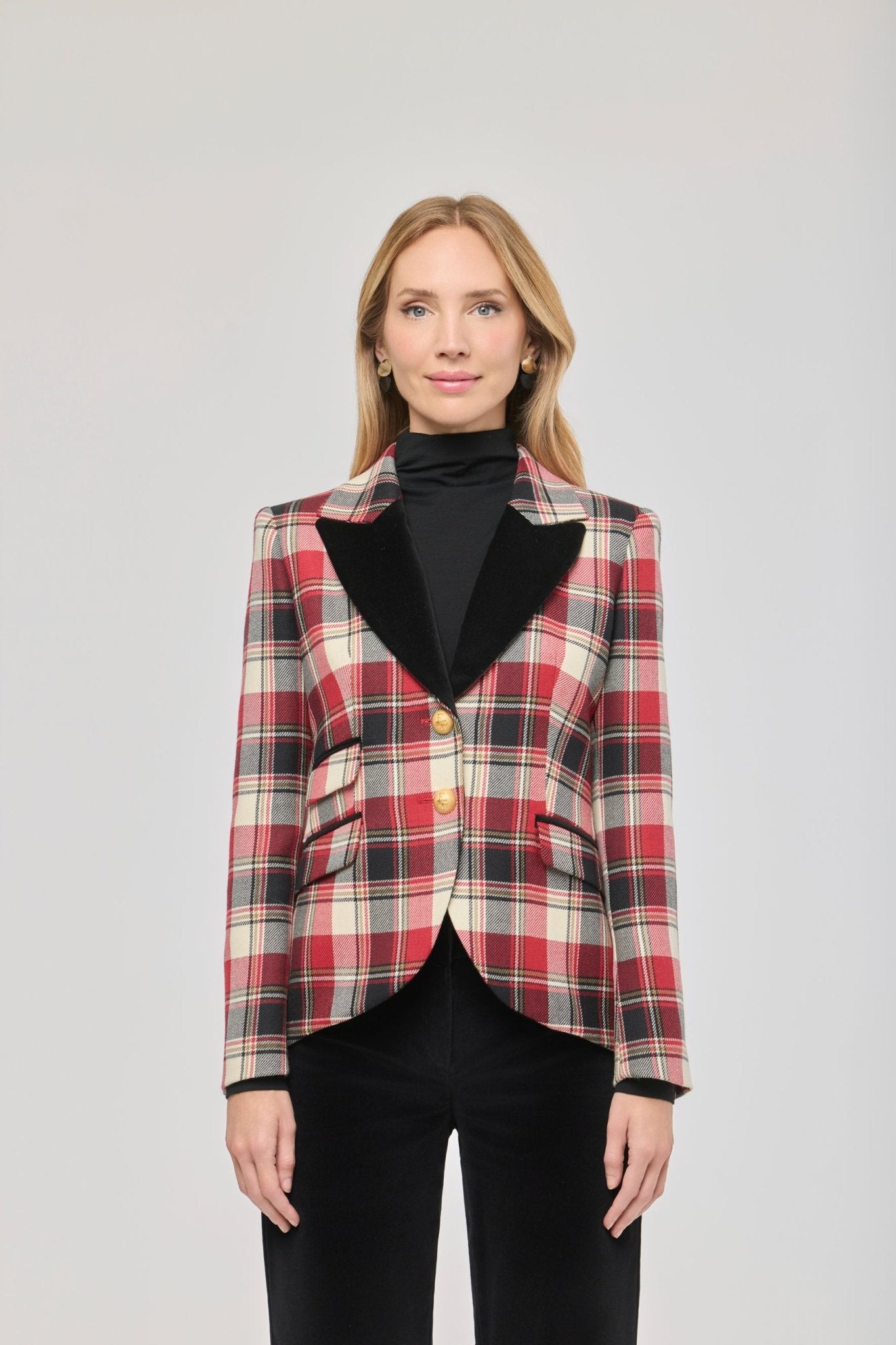 Blazer de lana tartán Duncan de The Extreme Collection con estampado tartán rojo, negro y blanco, y solapa de terciopelo.