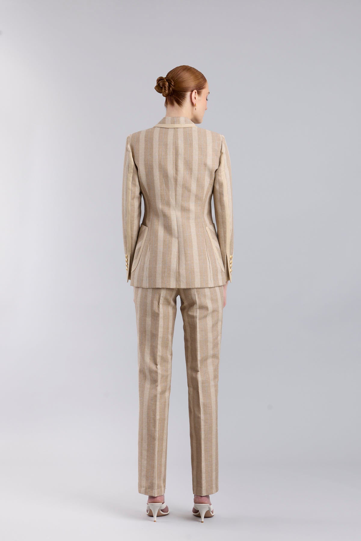 Blazer de lino camel Gilbertine - Edición Limitada - THE EXTREME COLLECTION