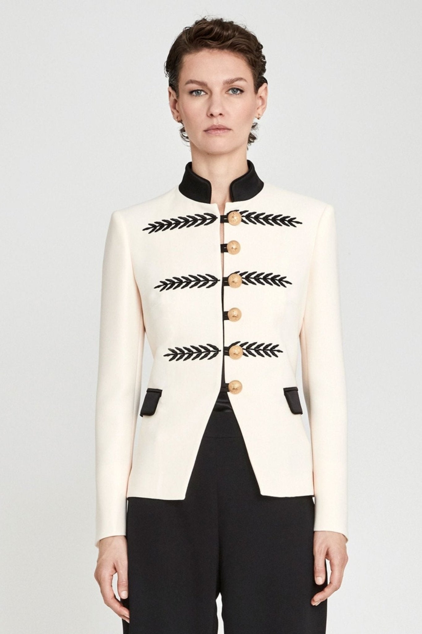 BLAZER MILITAR MARFIL RENATA 01 - THE EXTREME COLLECTION
