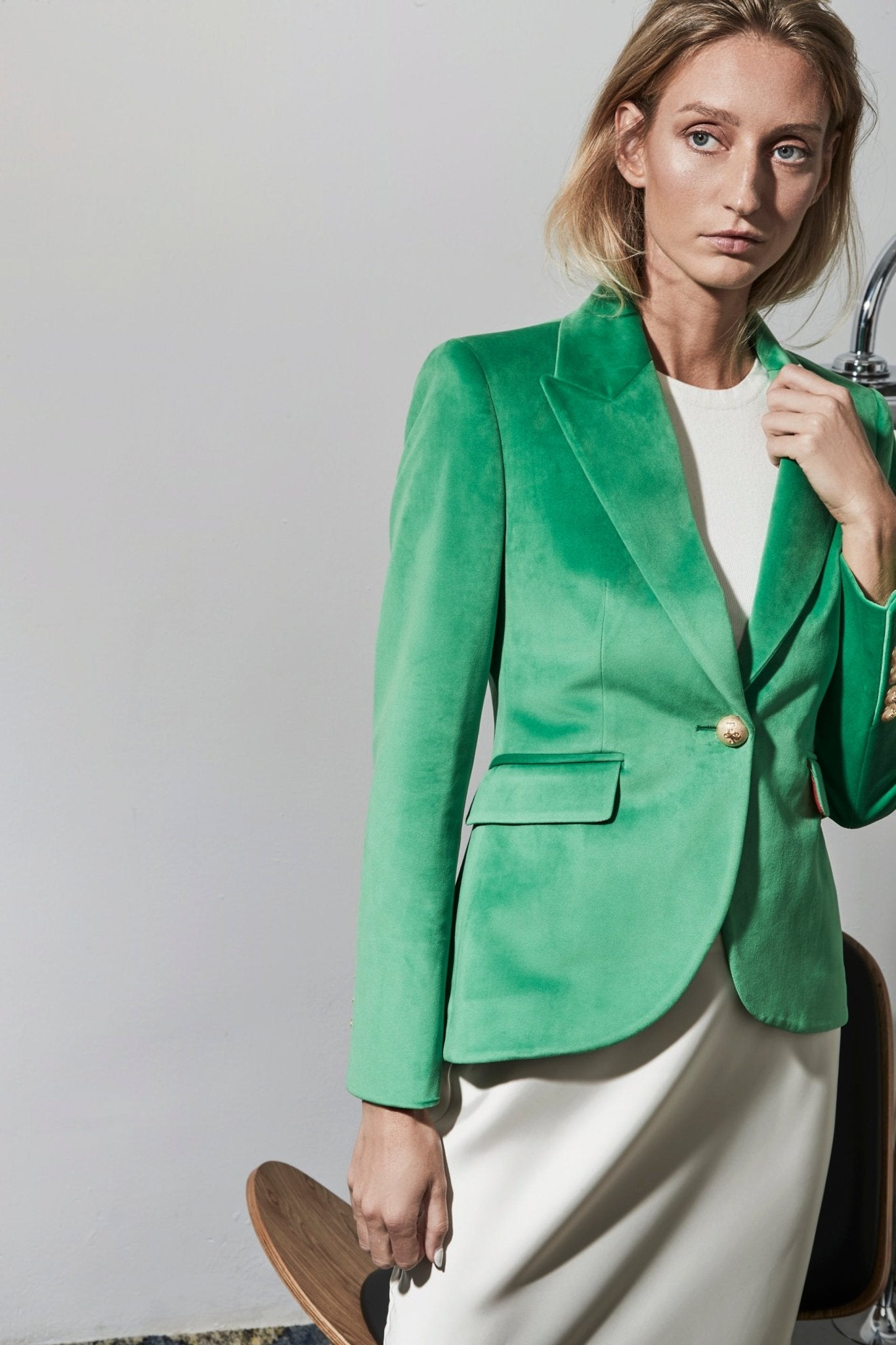 BLAZER TERCIOPELO VERDE HAYLEE - THE EXTREME COLLECTION