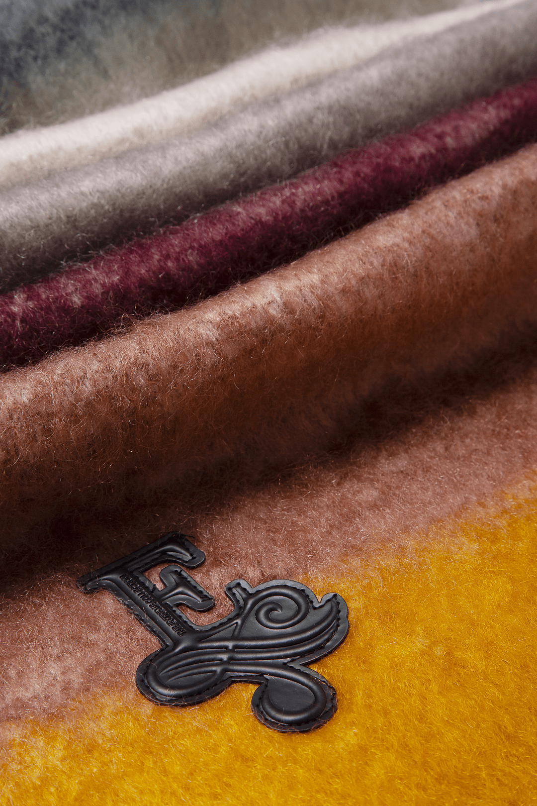 BUFANDA MOHAIR BROOKS - THE EXTREME COLLECTION