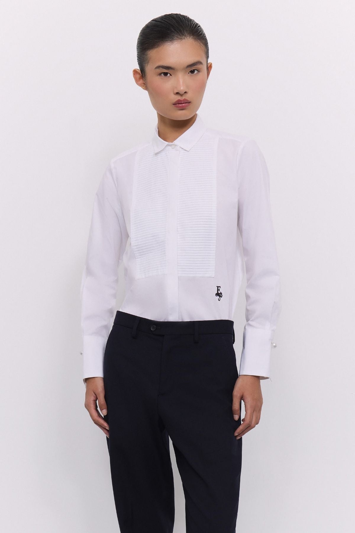 Camisa blanca con jaretas Eleanor - Edición Limitada - THE EXTREME COLLECTION