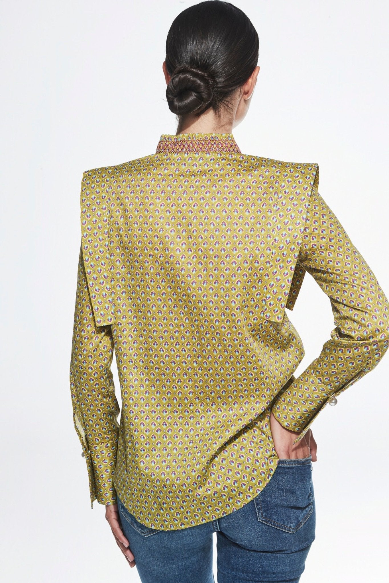 CAMISA JARETAS ESTAMPADA ABEJA - THE EXTREME COLLECTION