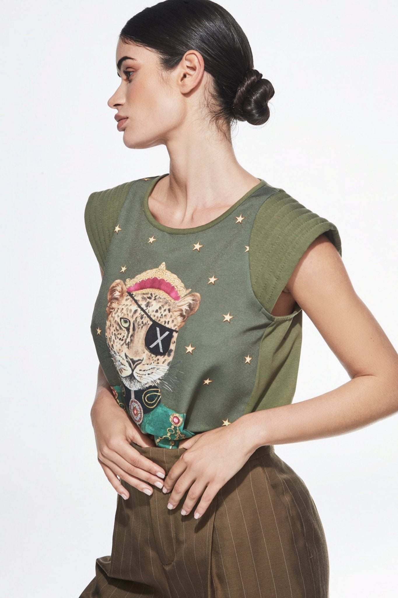 CAMISETA ANNE BONNY VERDE - THE EXTREME COLLECTION