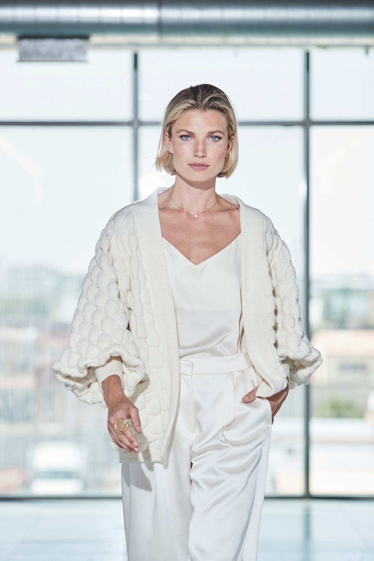 CARDIGAN CORTO MARFIL ANNETTE - THE EXTREME COLLECTION
