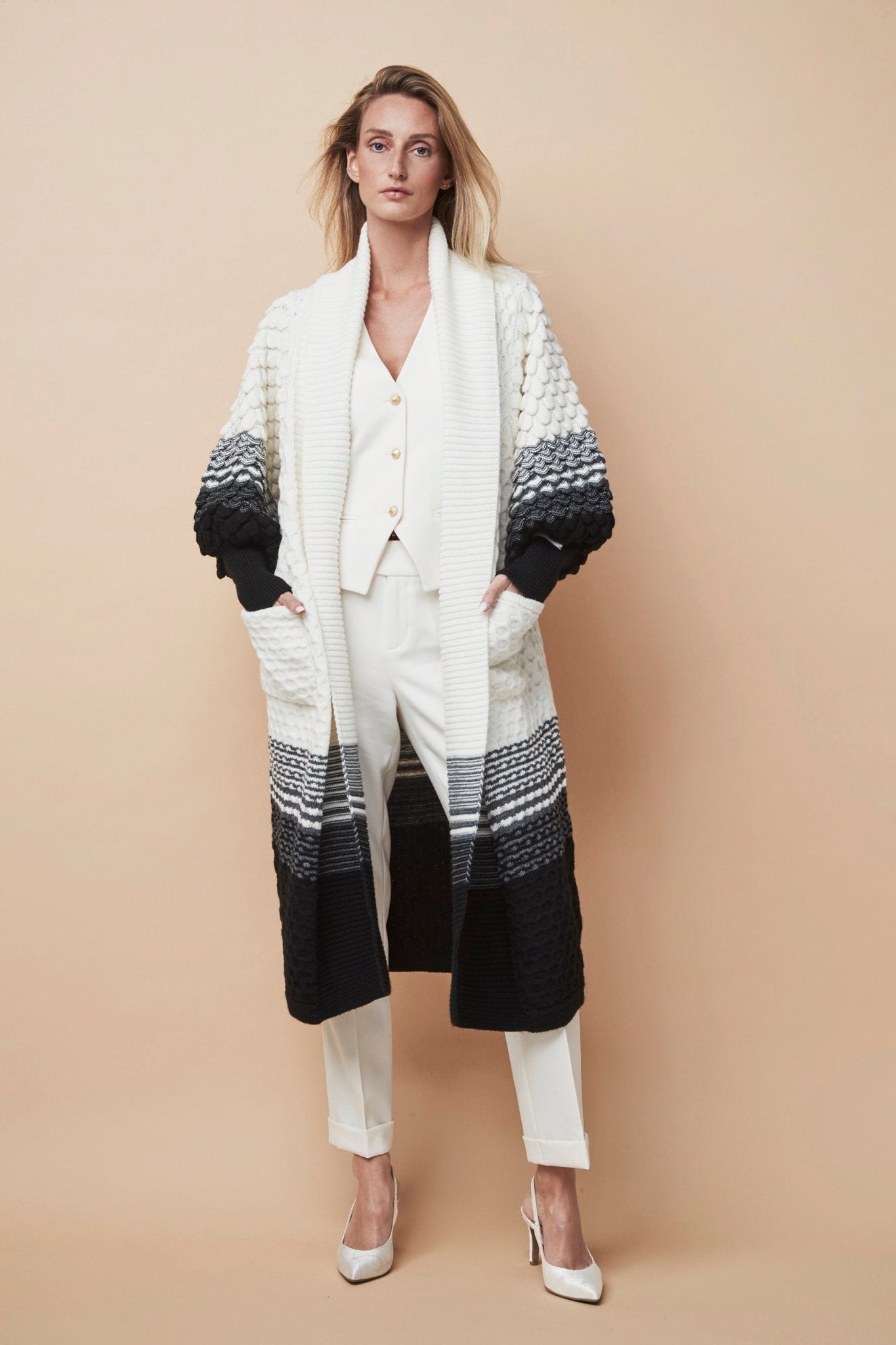 CARDIGAN LARGA ALPACA DAUPHINE BLANCO - THE EXTREME COLLECTION