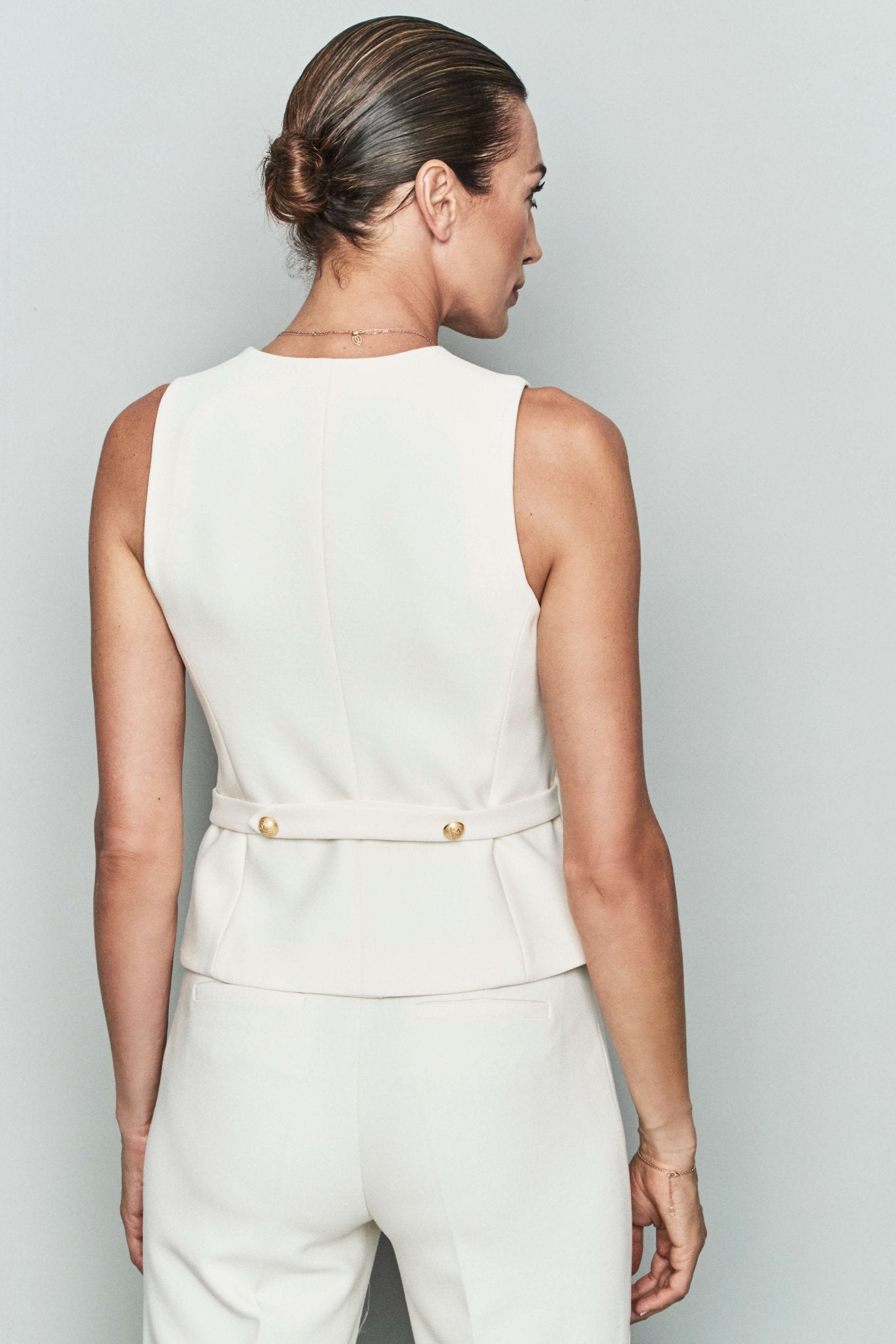 CHALECO BLANCO DE CREPE MAUREEN - THE EXTREME COLLECTION