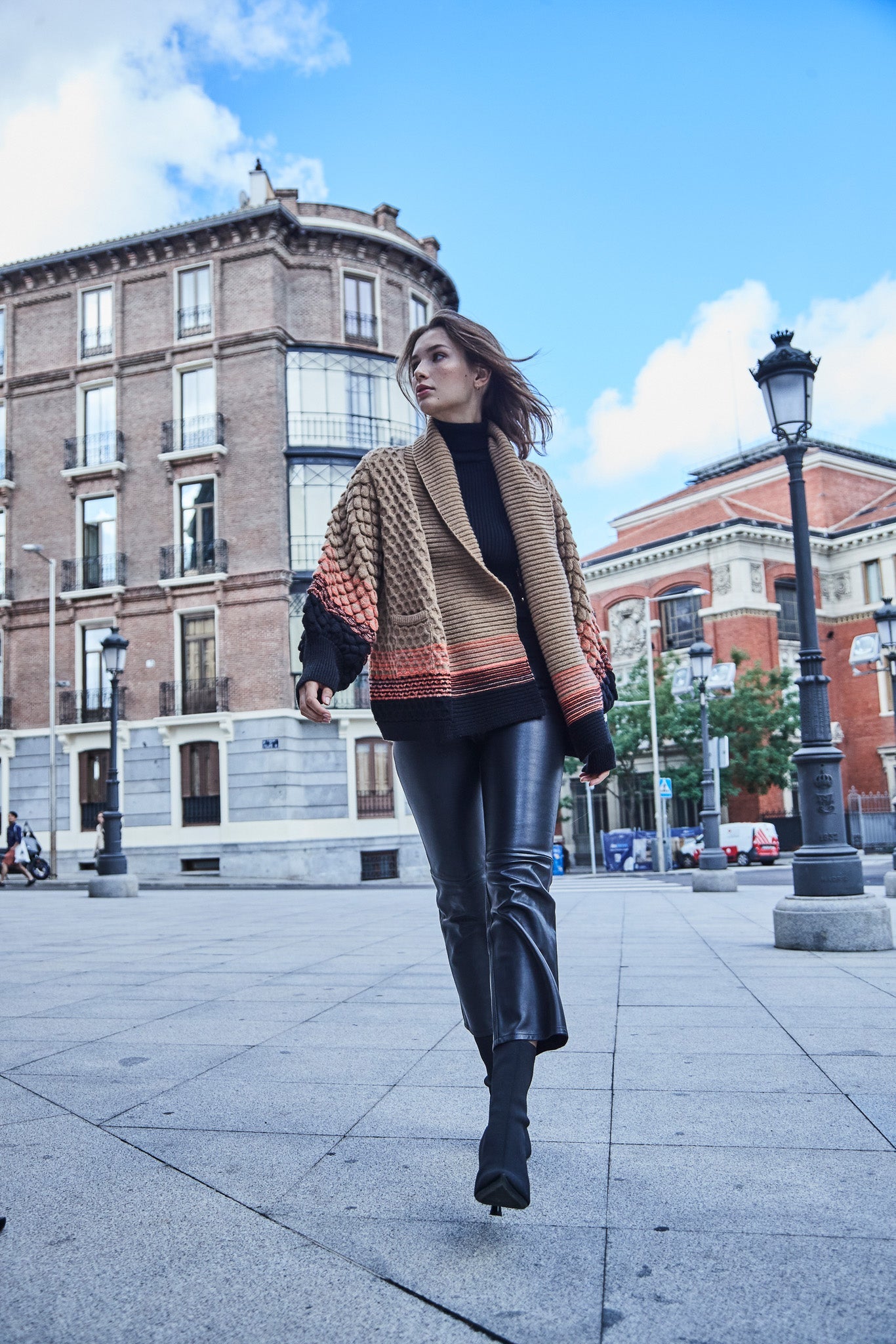 CHAQUETA ALPACA Y MERINO SIMONETTA CAMEL - THE EXTREME COLLECTION