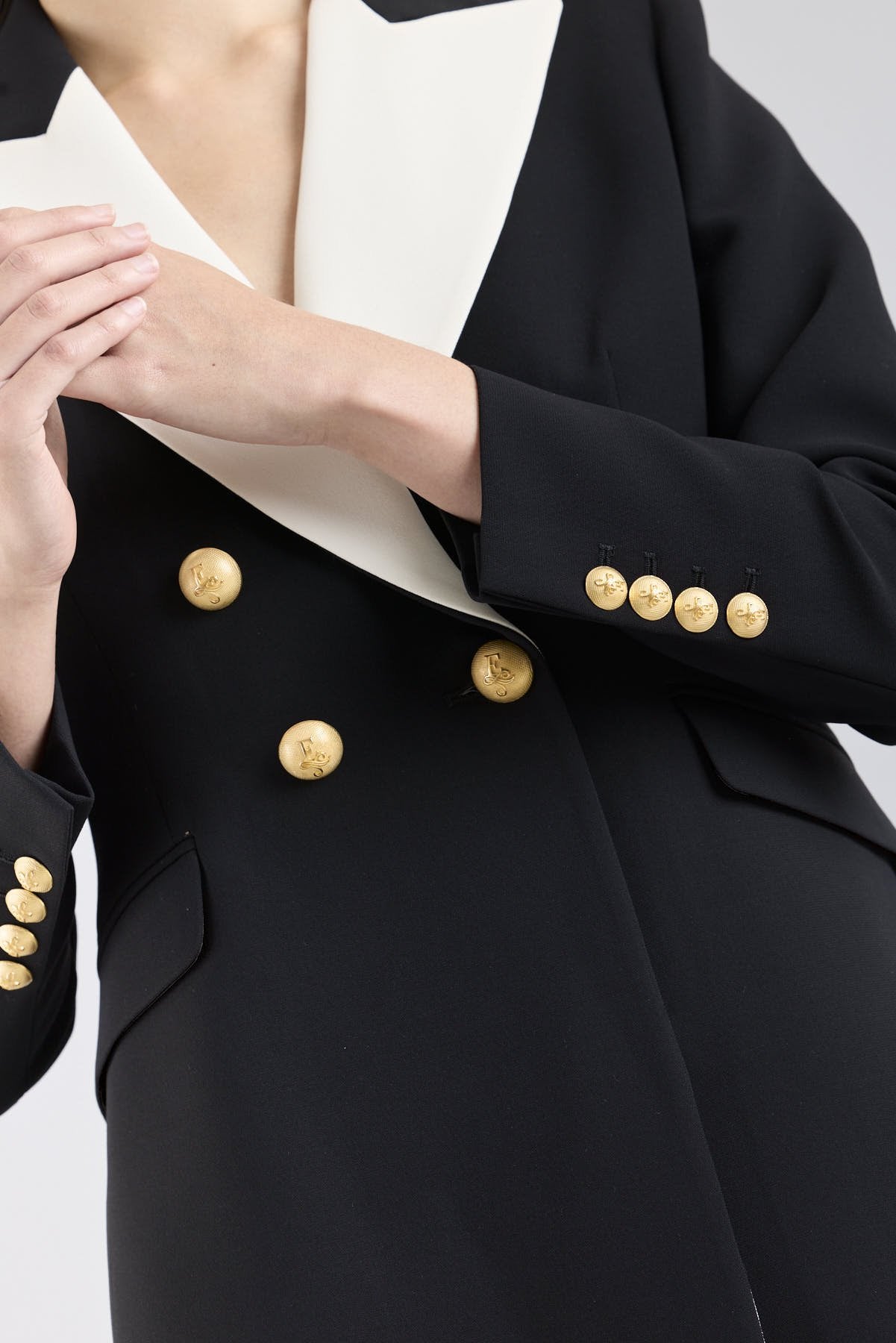 Chaqueta blazer de diseño Iconic Code 01 - Edición Limitada - THE EXTREME COLLECTION